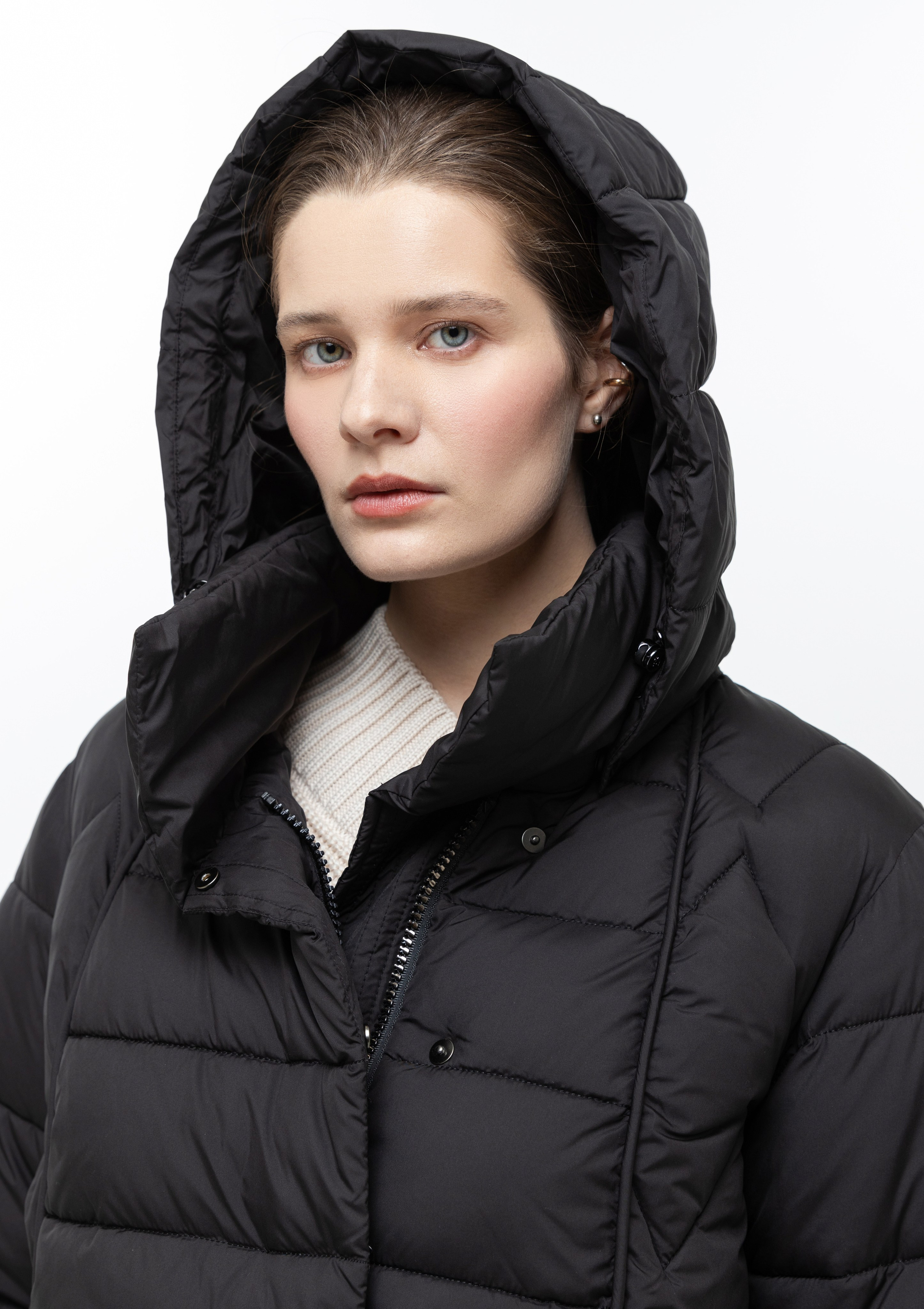 Каталог. Верхняя одежда + трикотаж бренда. 4ч,. Визажист для брендов, Фэшн продюсер Олеся Глушкова