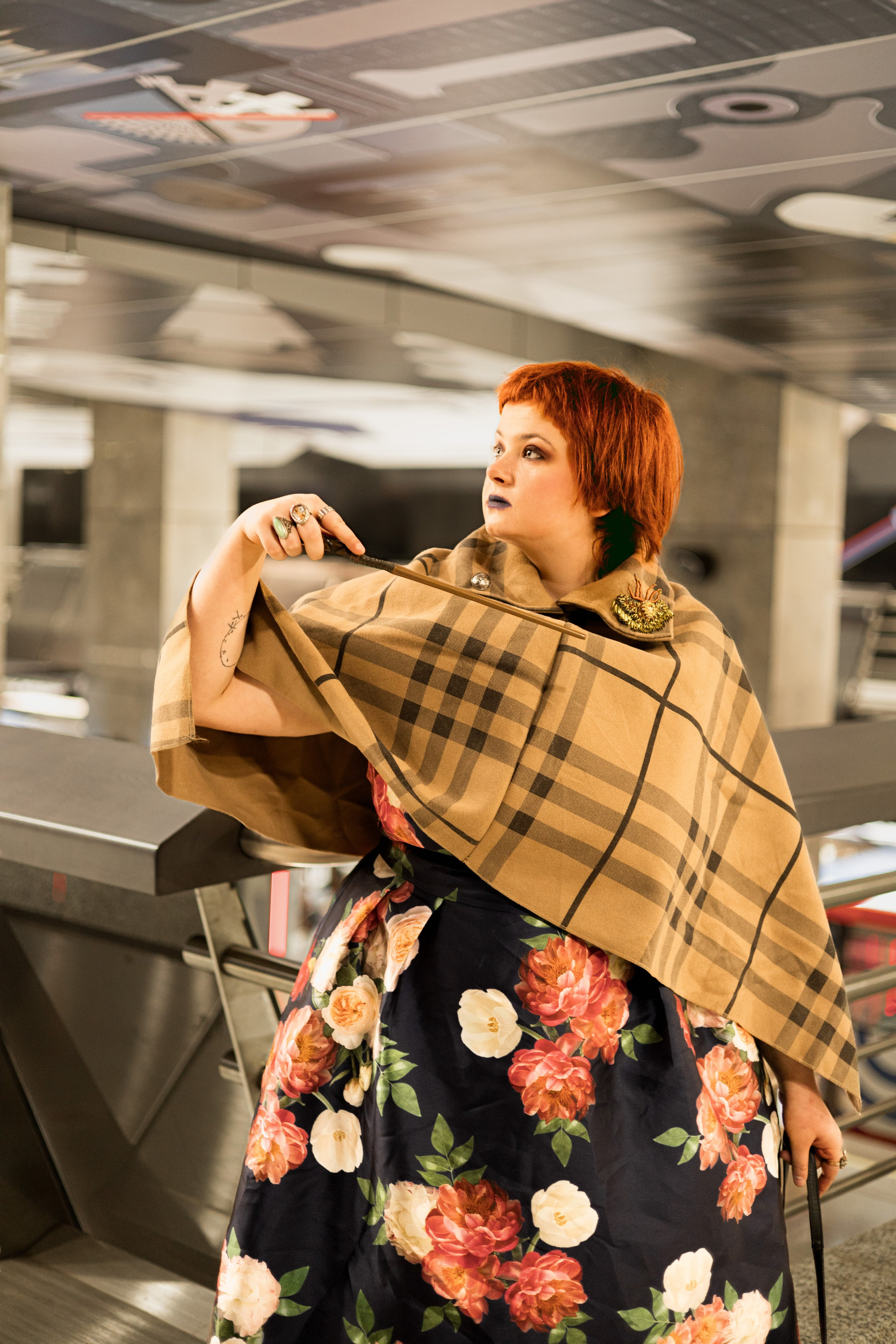 Фея в Московском метро. ФОТОГРАФ МОСКВА ЮЛИЯ ИБРАГИМ