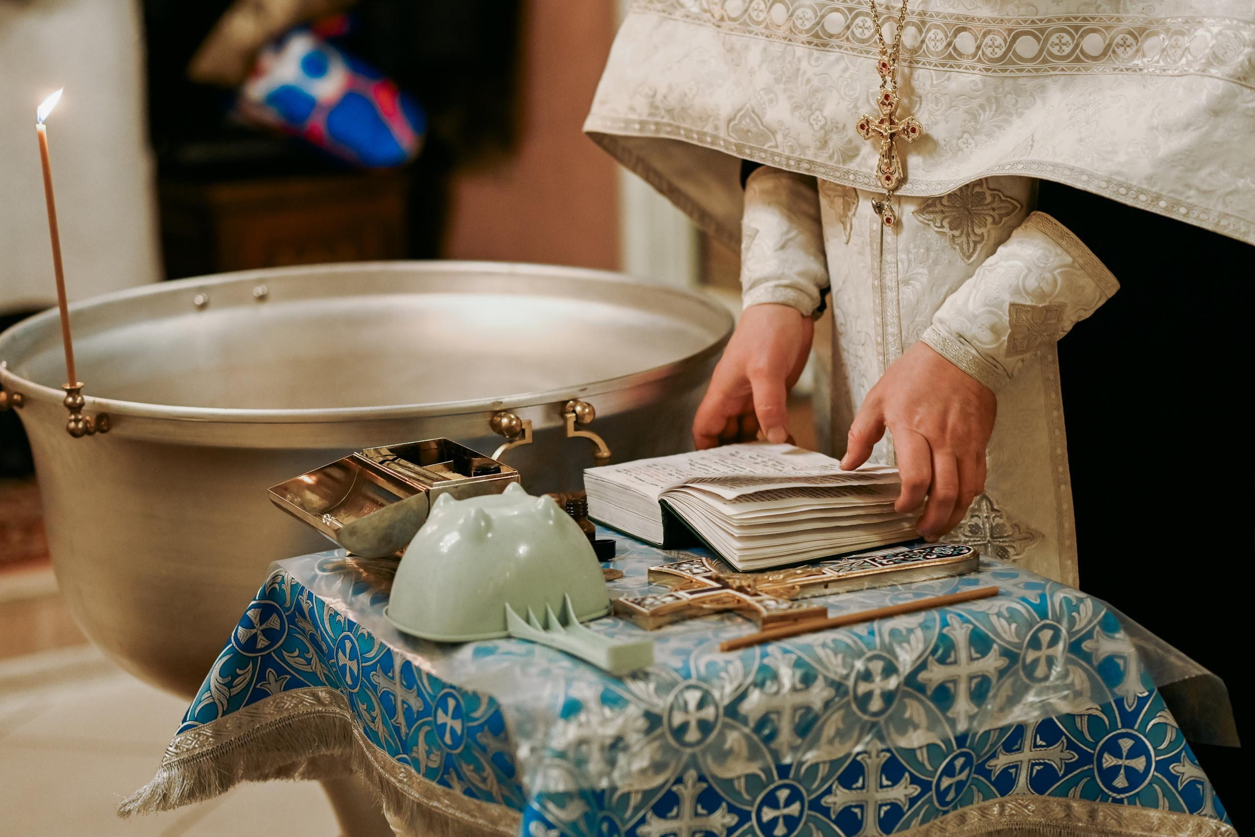 Крещение Михаила. МАРГАРИТА КУДРЯШОВА СВАДЕБНЫЙ И СЕМЕЙНЫЙ ФОТОГРАФ ТВЕРЬ МОСКВА