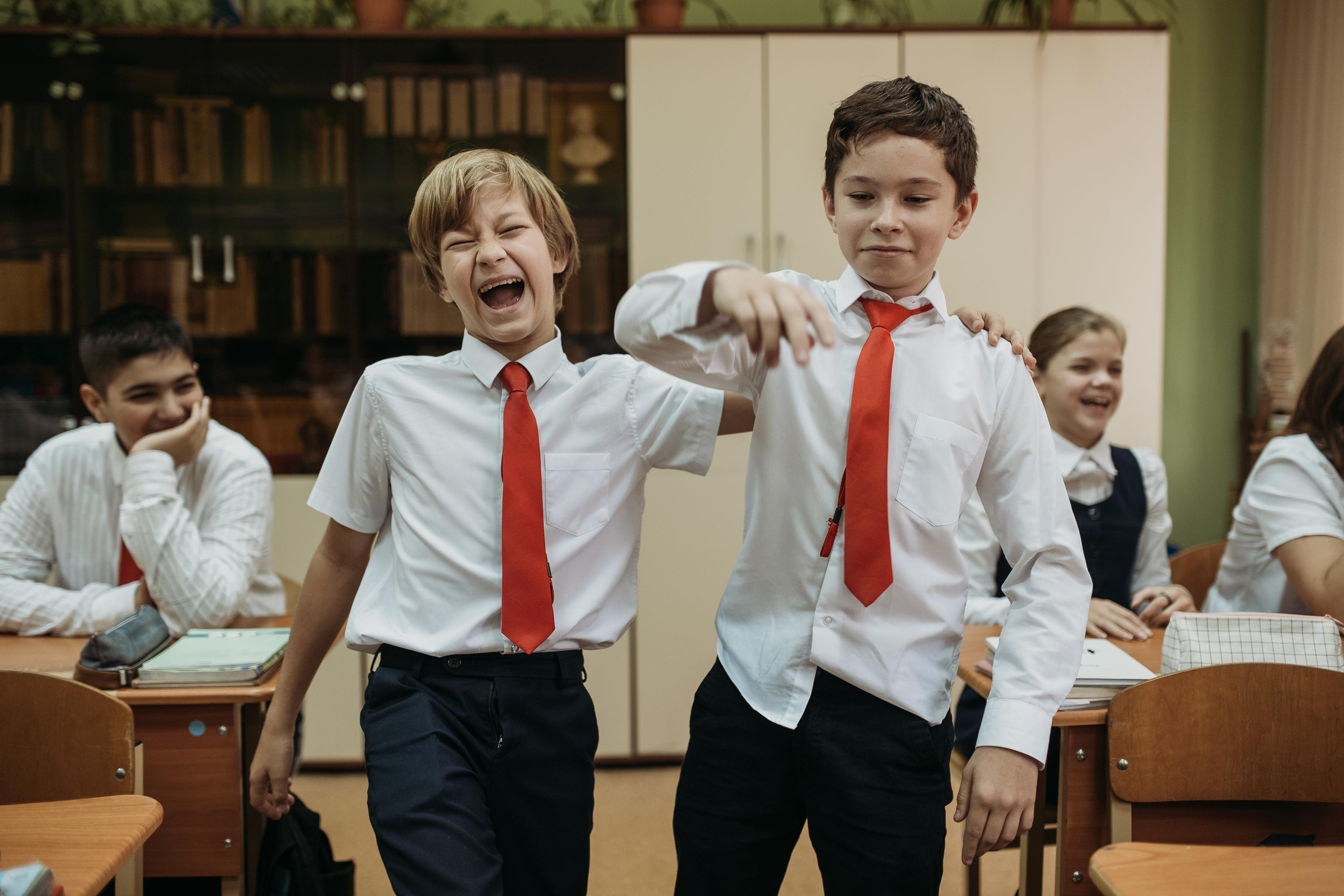 ТВЕРСКОЙ ЛИЦЕЙ 6 КЛАСС. МАРГАРИТА КУДРЯШОВА СВАДЕБНЫЙ И СЕМЕЙНЫЙ ФОТОГРАФ ТВЕРЬ МОСКВА