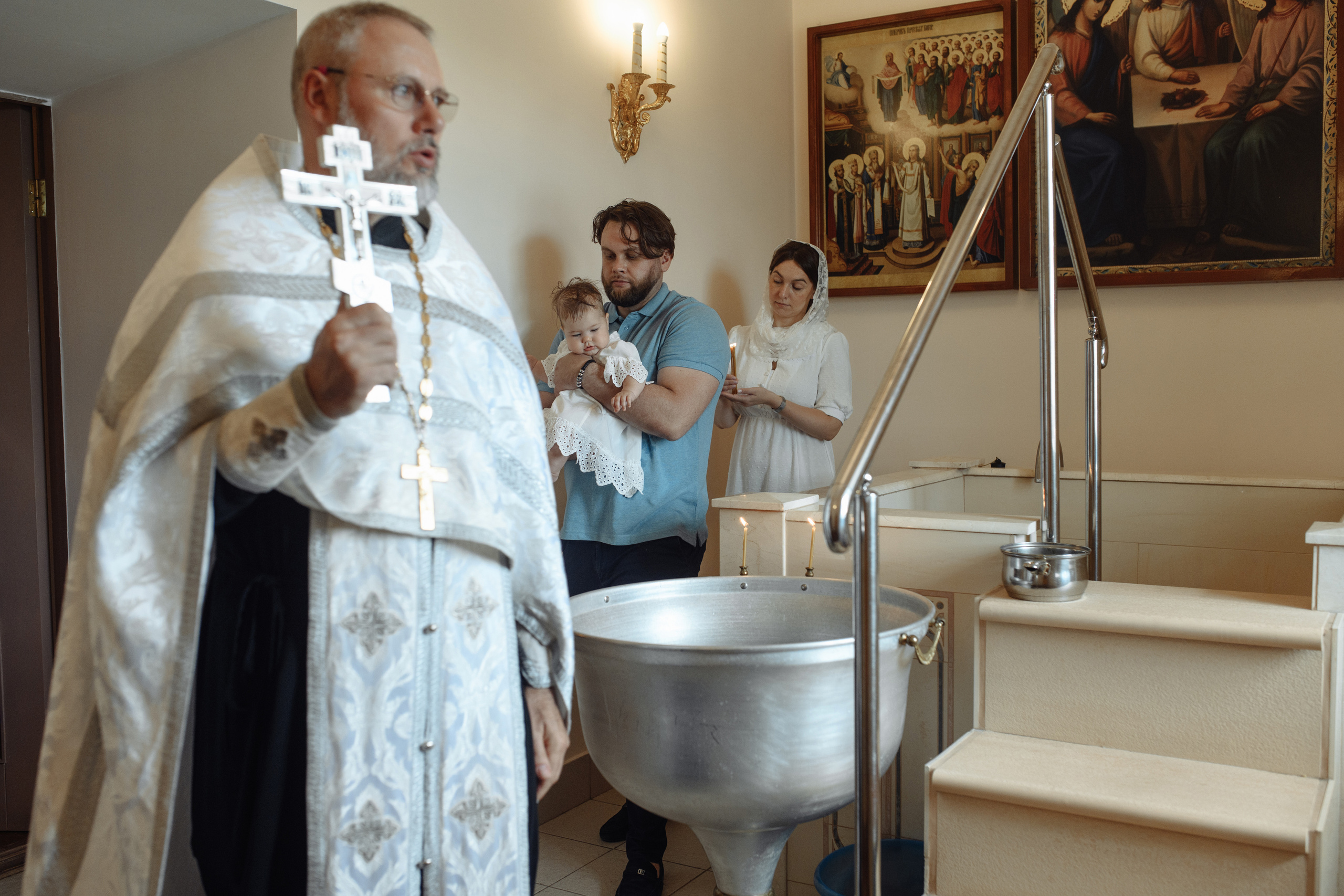 Крещение Карины. МАРГАРИТА КУДРЯШОВА СВАДЕБНЫЙ И СЕМЕЙНЫЙ ФОТОГРАФ ТВЕРЬ МОСКВА