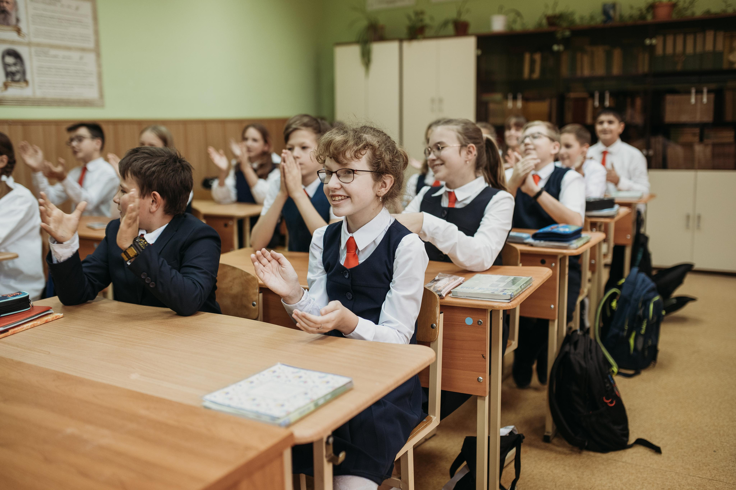 ТВЕРСКОЙ ЛИЦЕЙ 6 КЛАСС. МАРГАРИТА КУДРЯШОВА СВАДЕБНЫЙ И СЕМЕЙНЫЙ ФОТОГРАФ ТВЕРЬ МОСКВА
