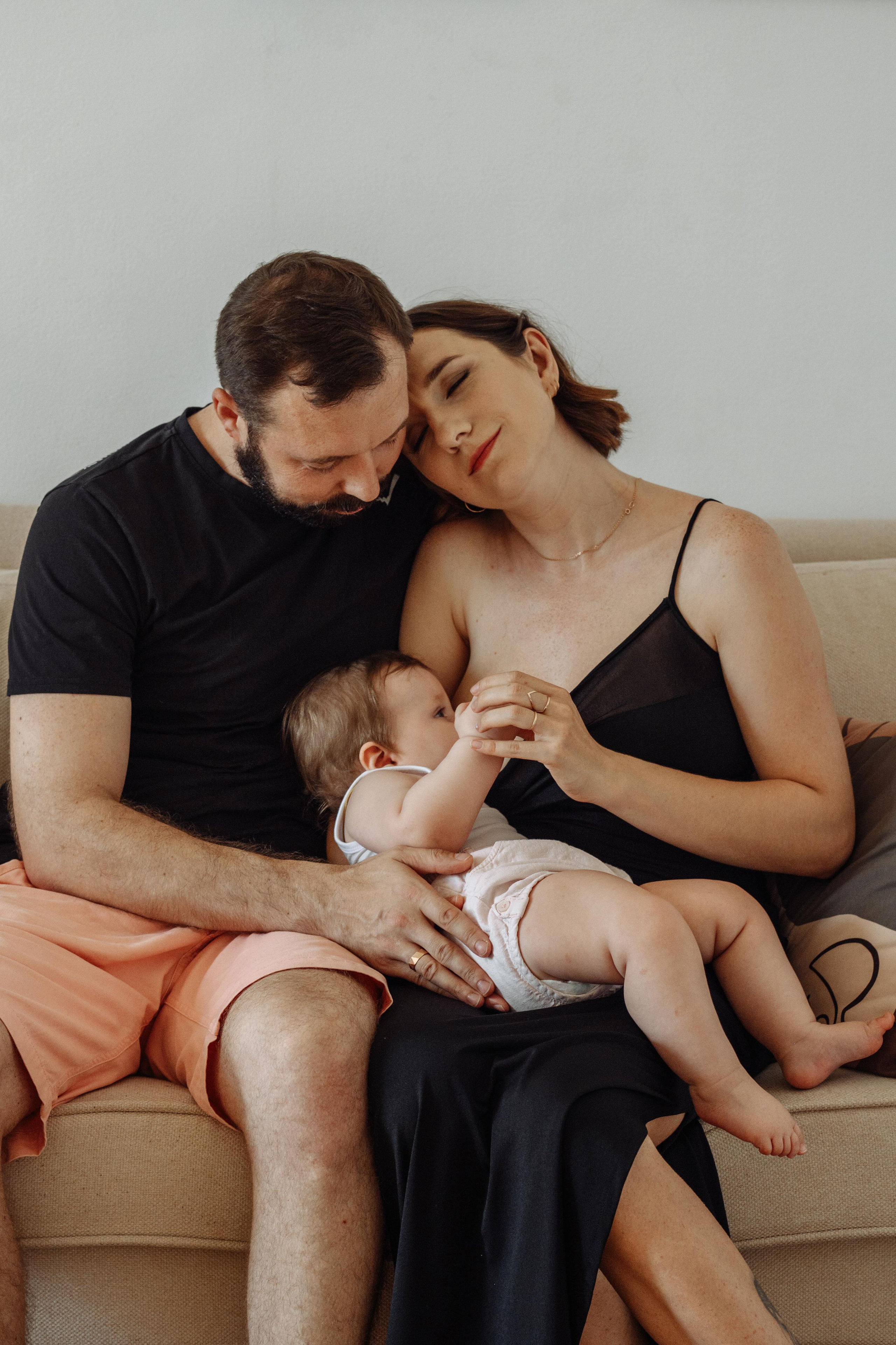 Ефим, Полина и малышка Зоя. МАРГАРИТА КУДРЯШОВА СВАДЕБНЫЙ И СЕМЕЙНЫЙ ФОТОГРАФ ТВЕРЬ МОСКВА