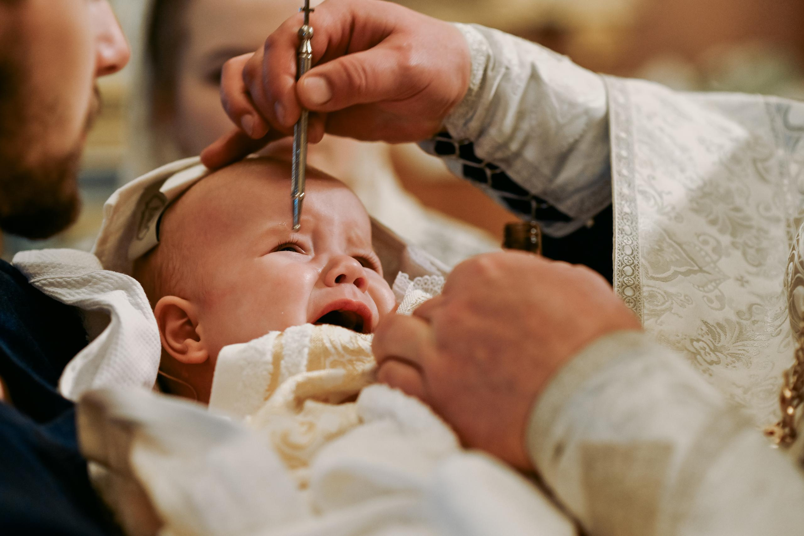 Крещение Михаила. МАРГАРИТА КУДРЯШОВА СВАДЕБНЫЙ И СЕМЕЙНЫЙ ФОТОГРАФ ТВЕРЬ МОСКВА