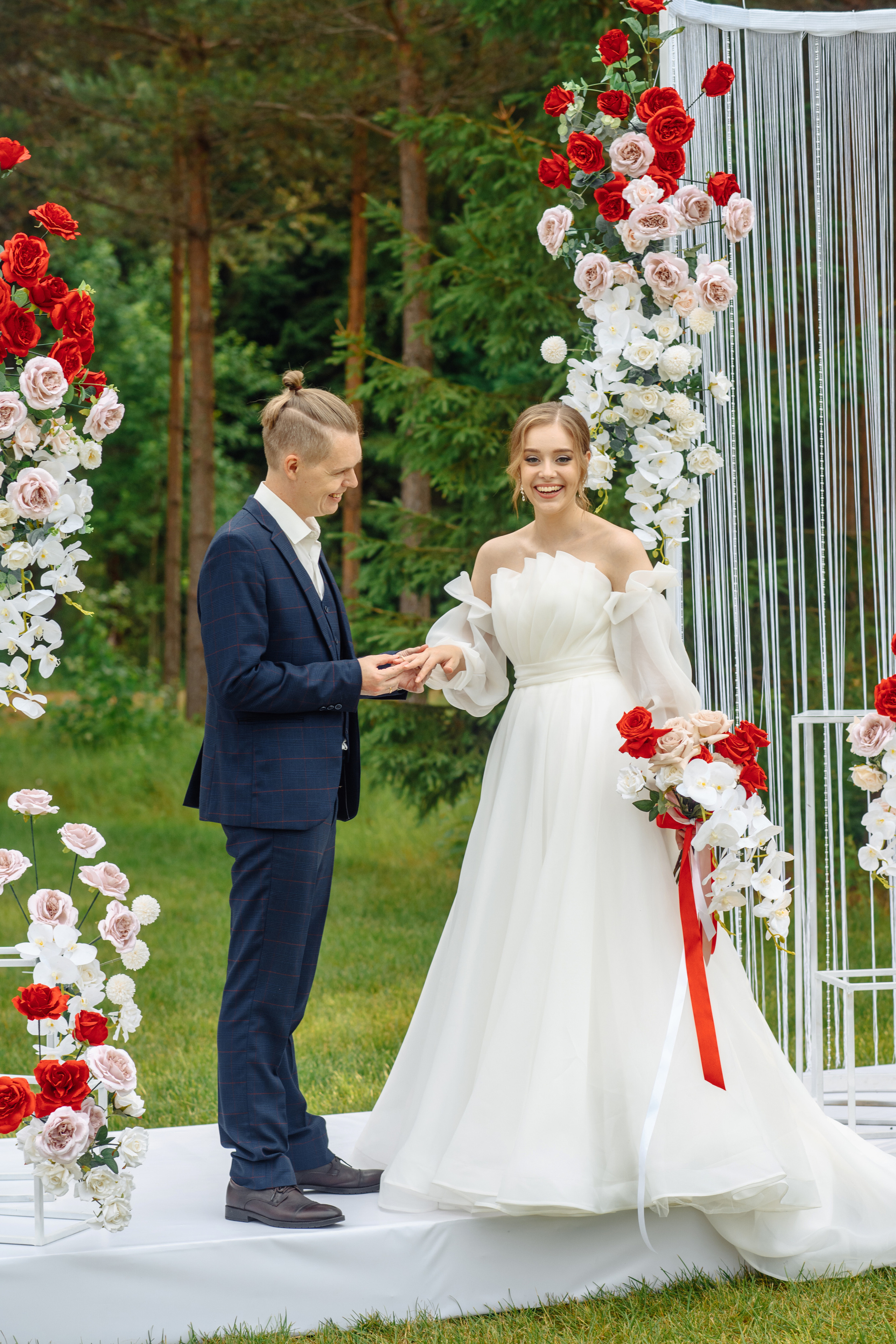 Лёша и Соня СФЕРА. МАРГАРИТА КУДРЯШОВА СВАДЕБНЫЙ И СЕМЕЙНЫЙ ФОТОГРАФ ТВЕРЬ МОСКВА