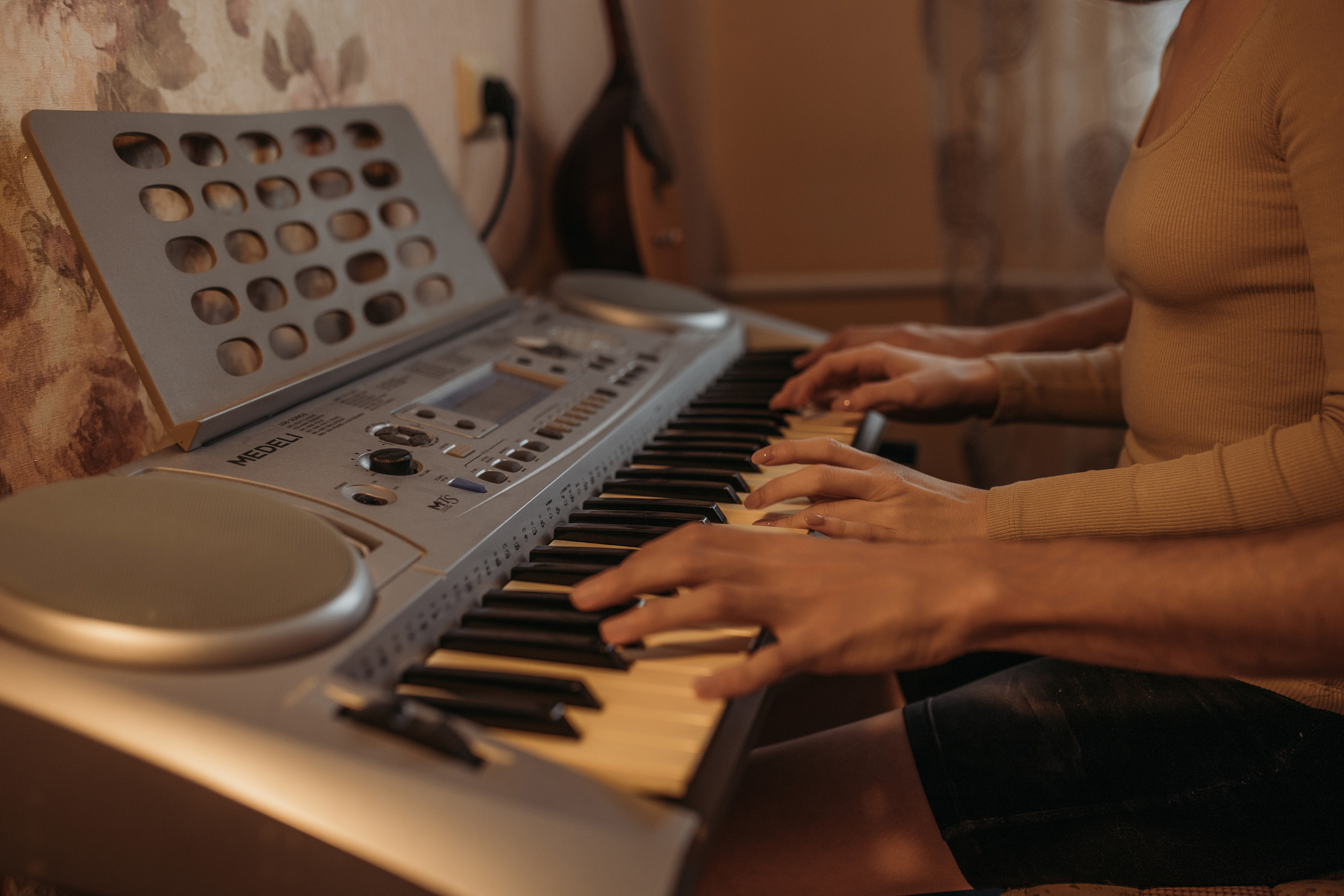 Артём и Василиса. МАРГАРИТА КУДРЯШОВА СВАДЕБНЫЙ И СЕМЕЙНЫЙ ФОТОГРАФ ТВЕРЬ МОСКВА