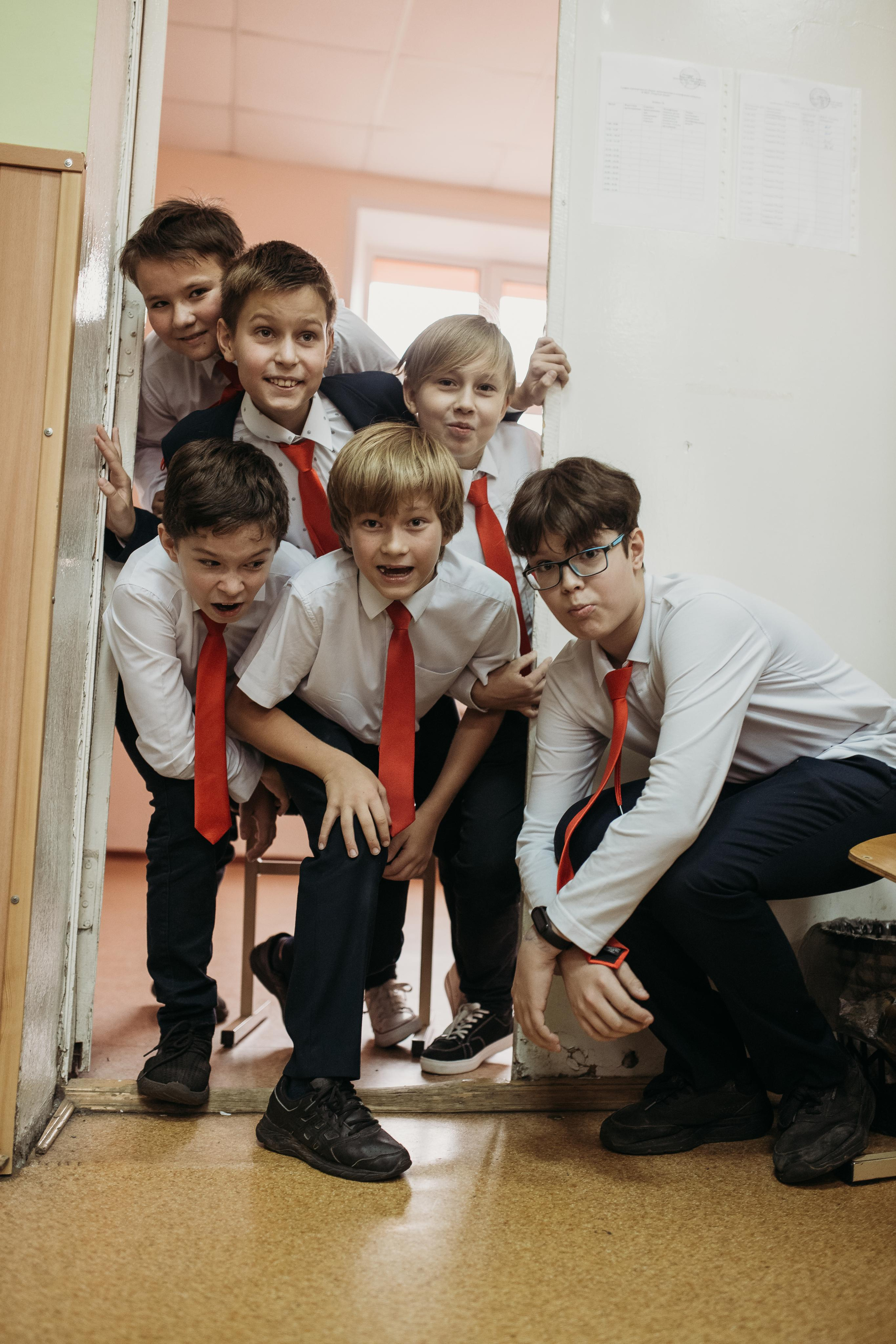 ТВЕРСКОЙ ЛИЦЕЙ 6 КЛАСС. МАРГАРИТА КУДРЯШОВА СВАДЕБНЫЙ И СЕМЕЙНЫЙ ФОТОГРАФ ТВЕРЬ МОСКВА