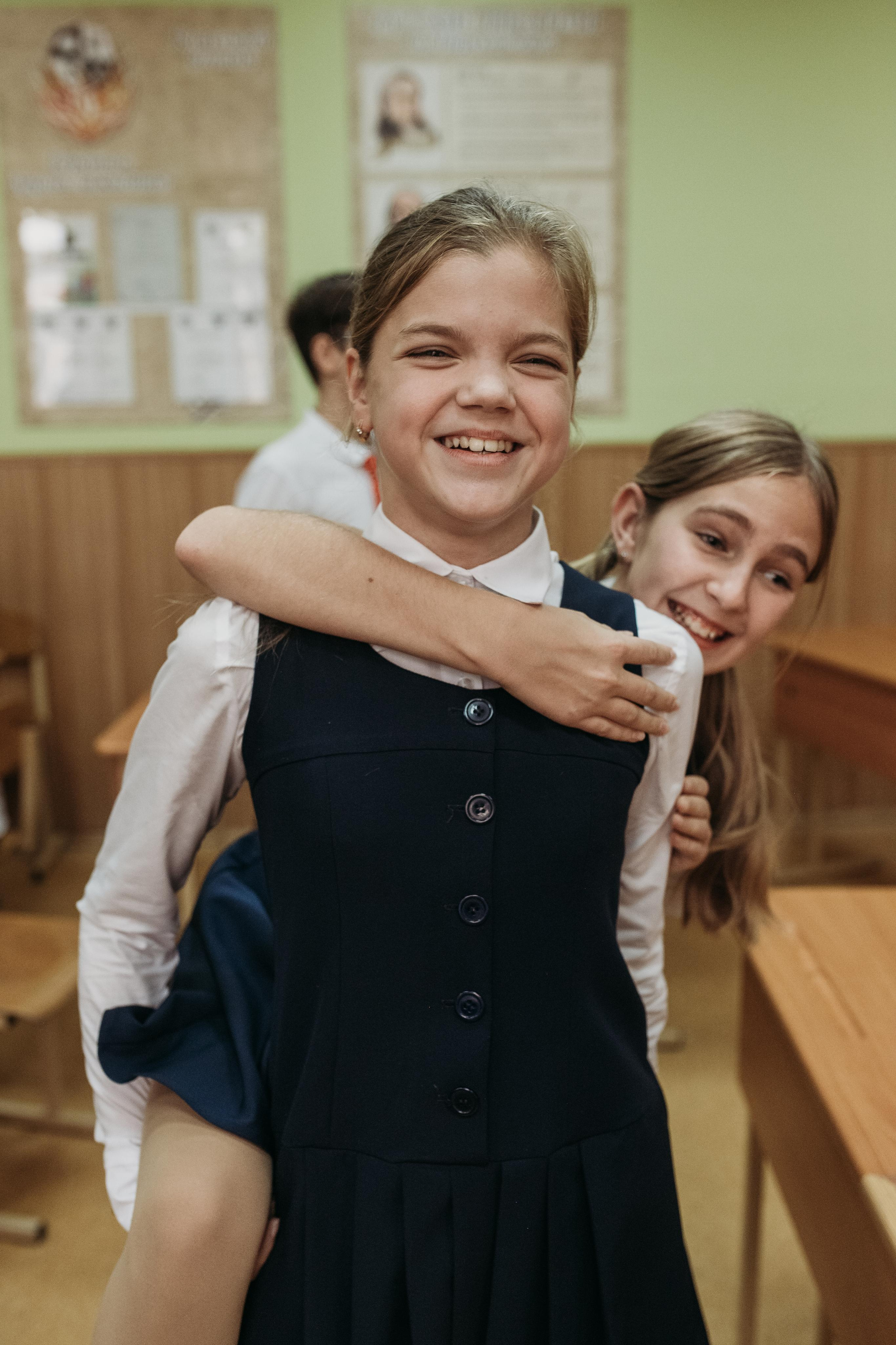 ТВЕРСКОЙ ЛИЦЕЙ 6 КЛАСС. МАРГАРИТА КУДРЯШОВА СВАДЕБНЫЙ И СЕМЕЙНЫЙ ФОТОГРАФ ТВЕРЬ МОСКВА