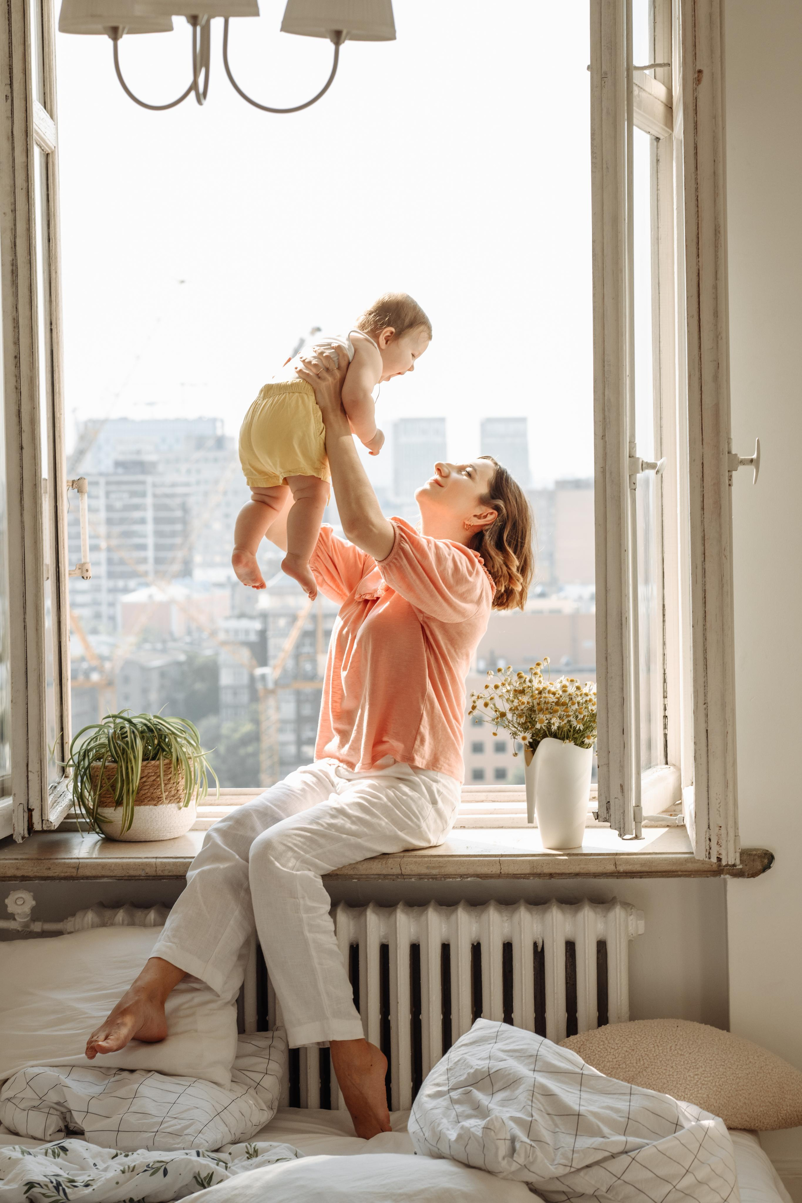 Ефим, Полина и малышка Зоя. МАРГАРИТА КУДРЯШОВА СВАДЕБНЫЙ И СЕМЕЙНЫЙ ФОТОГРАФ ТВЕРЬ МОСКВА