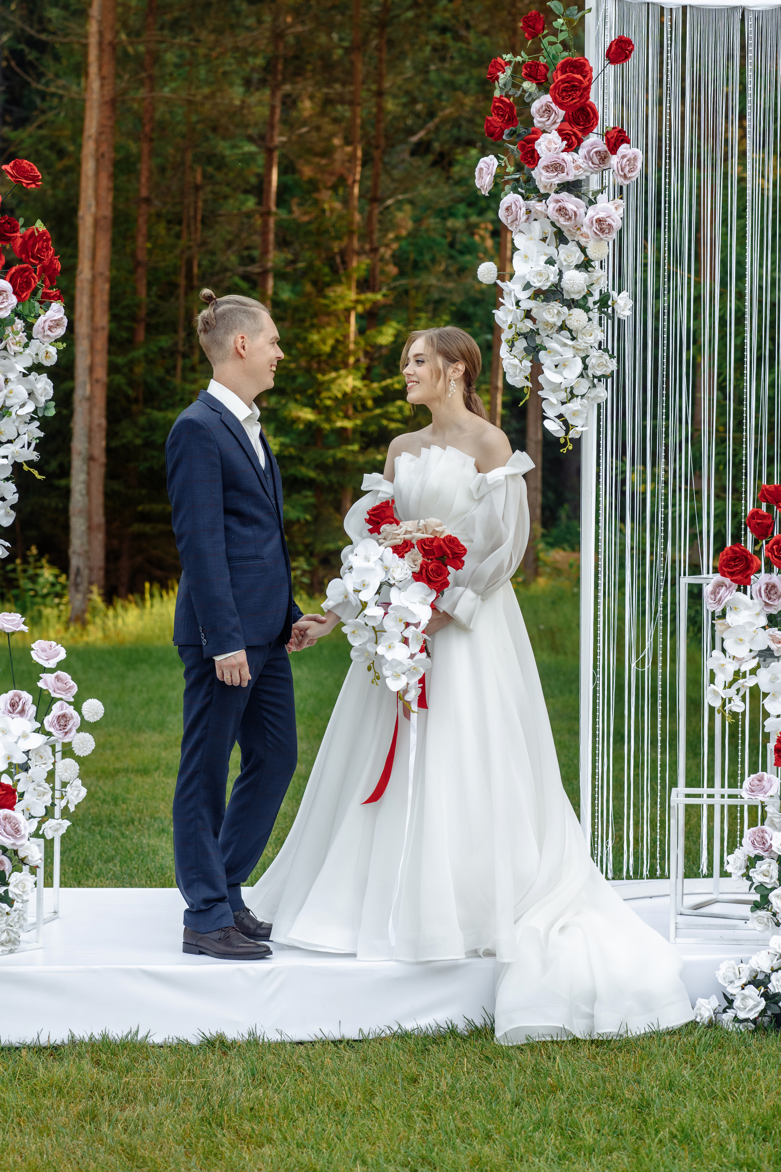 Лёша и Соня СФЕРА. МАРГАРИТА КУДРЯШОВА СВАДЕБНЫЙ И СЕМЕЙНЫЙ ФОТОГРАФ ТВЕРЬ МОСКВА