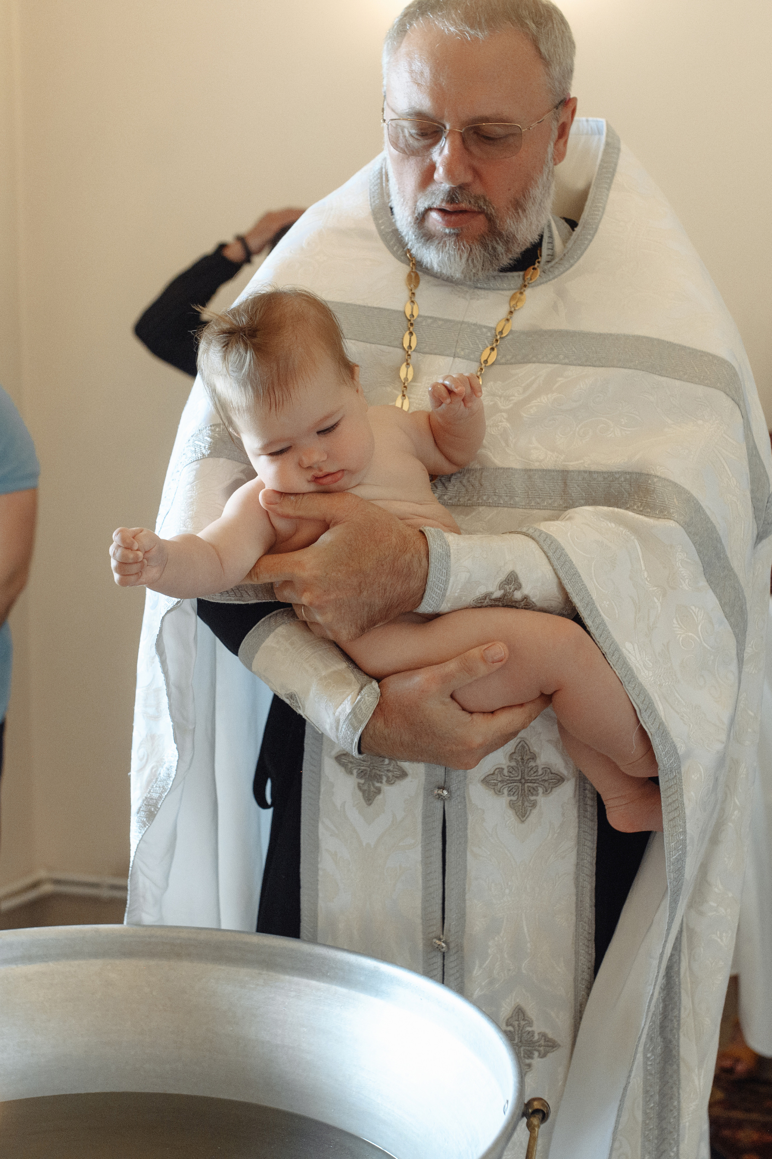 Крещение Карины. МАРГАРИТА КУДРЯШОВА СВАДЕБНЫЙ И СЕМЕЙНЫЙ ФОТОГРАФ ТВЕРЬ МОСКВА