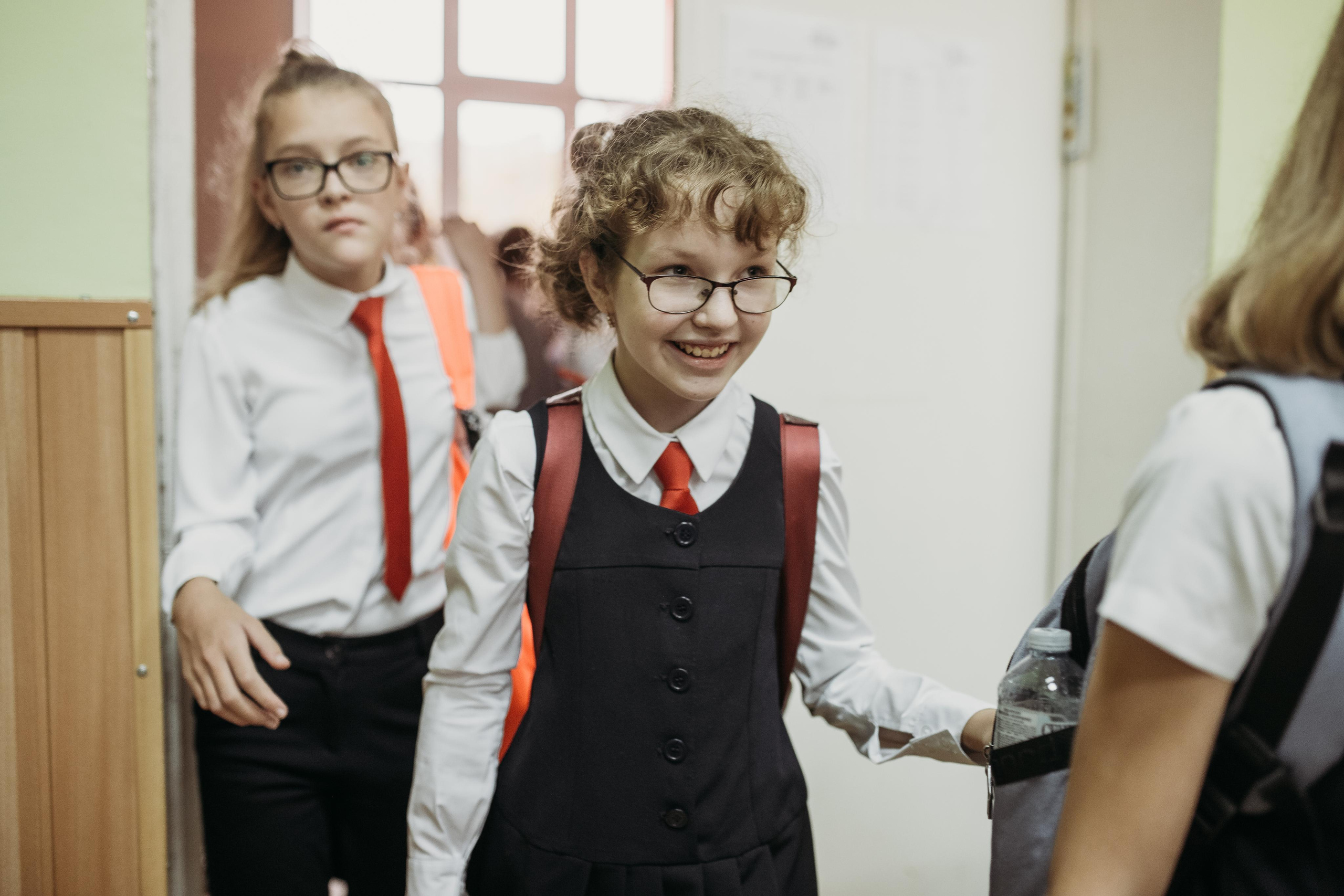 ТВЕРСКОЙ ЛИЦЕЙ 6 КЛАСС. МАРГАРИТА КУДРЯШОВА СВАДЕБНЫЙ И СЕМЕЙНЫЙ ФОТОГРАФ ТВЕРЬ МОСКВА