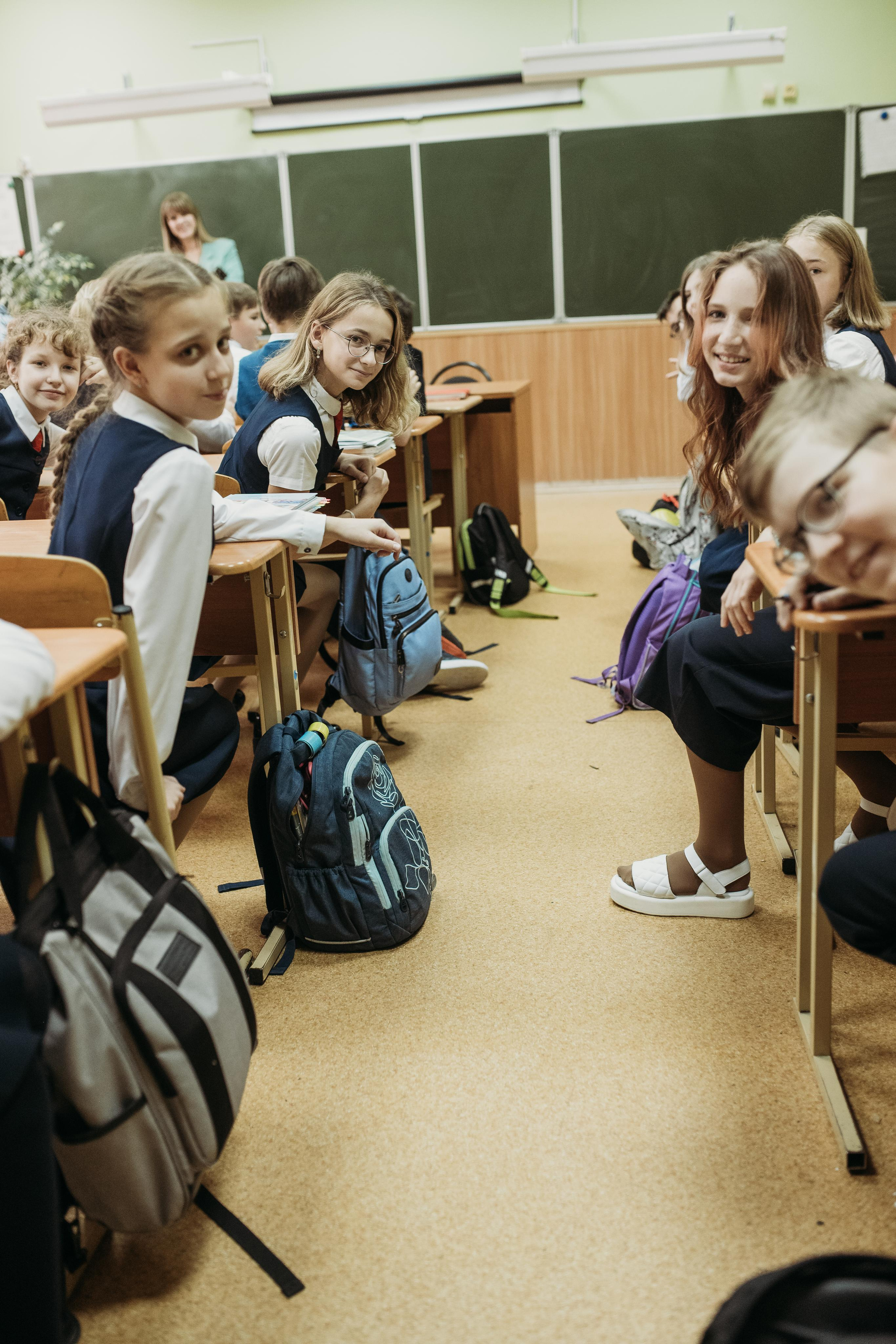 ТВЕРСКОЙ ЛИЦЕЙ 6 КЛАСС. МАРГАРИТА КУДРЯШОВА СВАДЕБНЫЙ И СЕМЕЙНЫЙ ФОТОГРАФ ТВЕРЬ МОСКВА