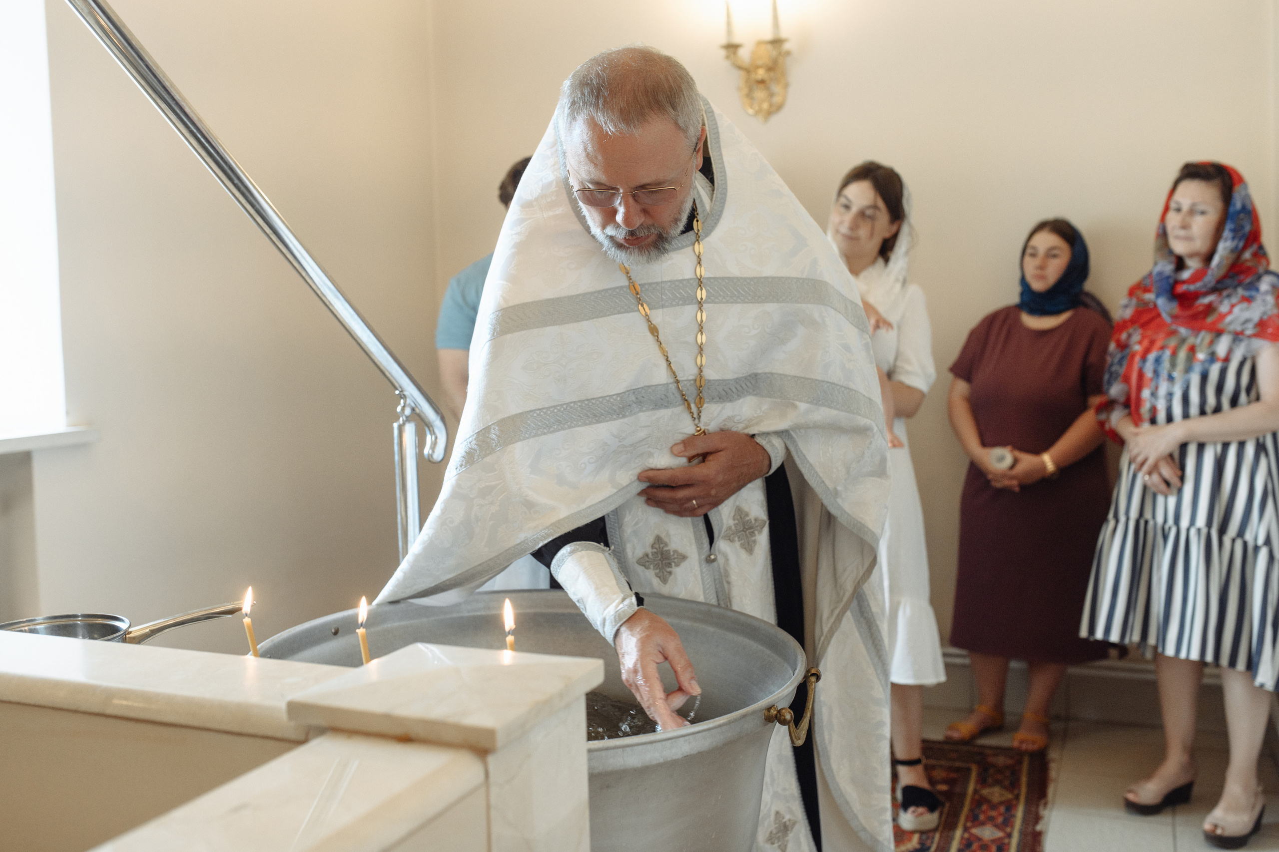 Крещение Карины. МАРГАРИТА КУДРЯШОВА СВАДЕБНЫЙ И СЕМЕЙНЫЙ ФОТОГРАФ ТВЕРЬ МОСКВА