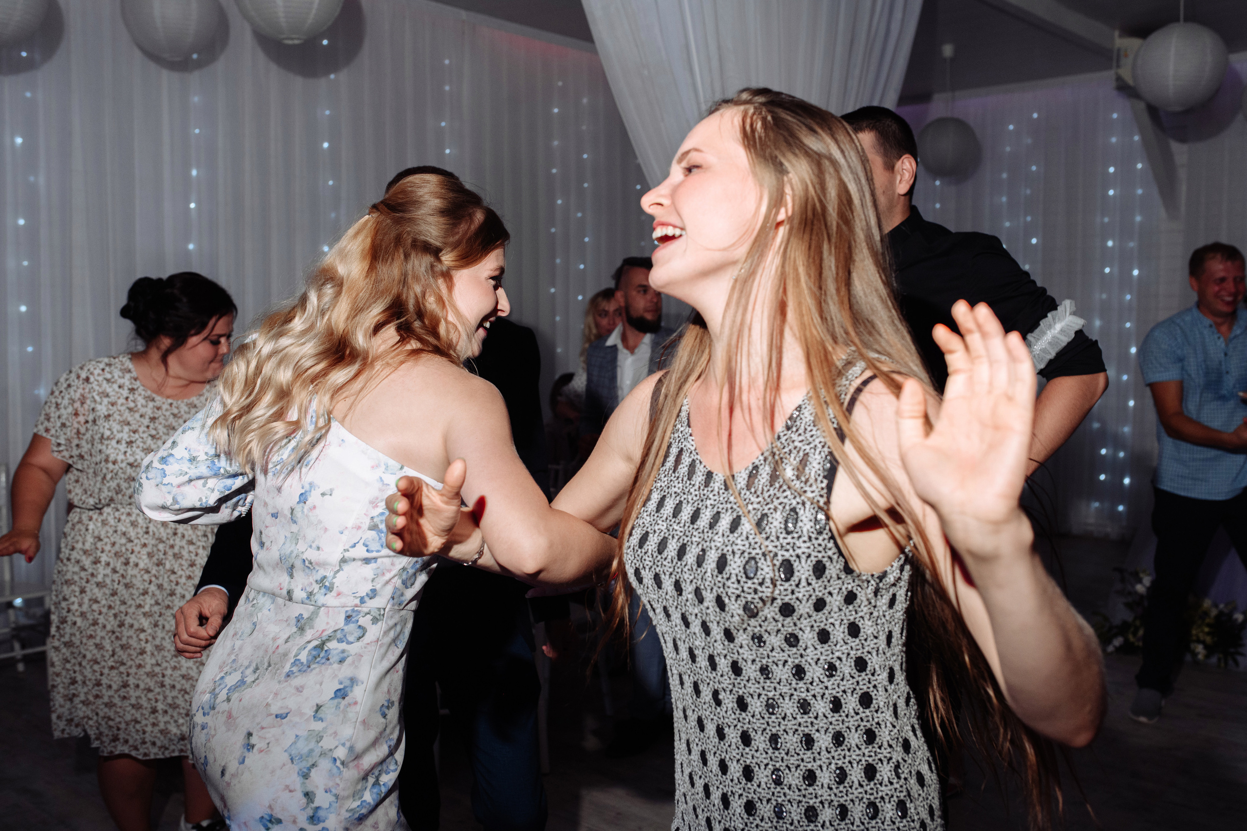 Андрей и Саша Кривцово. МАРГАРИТА КУДРЯШОВА СВАДЕБНЫЙ И СЕМЕЙНЫЙ ФОТОГРАФ ТВЕРЬ МОСКВА