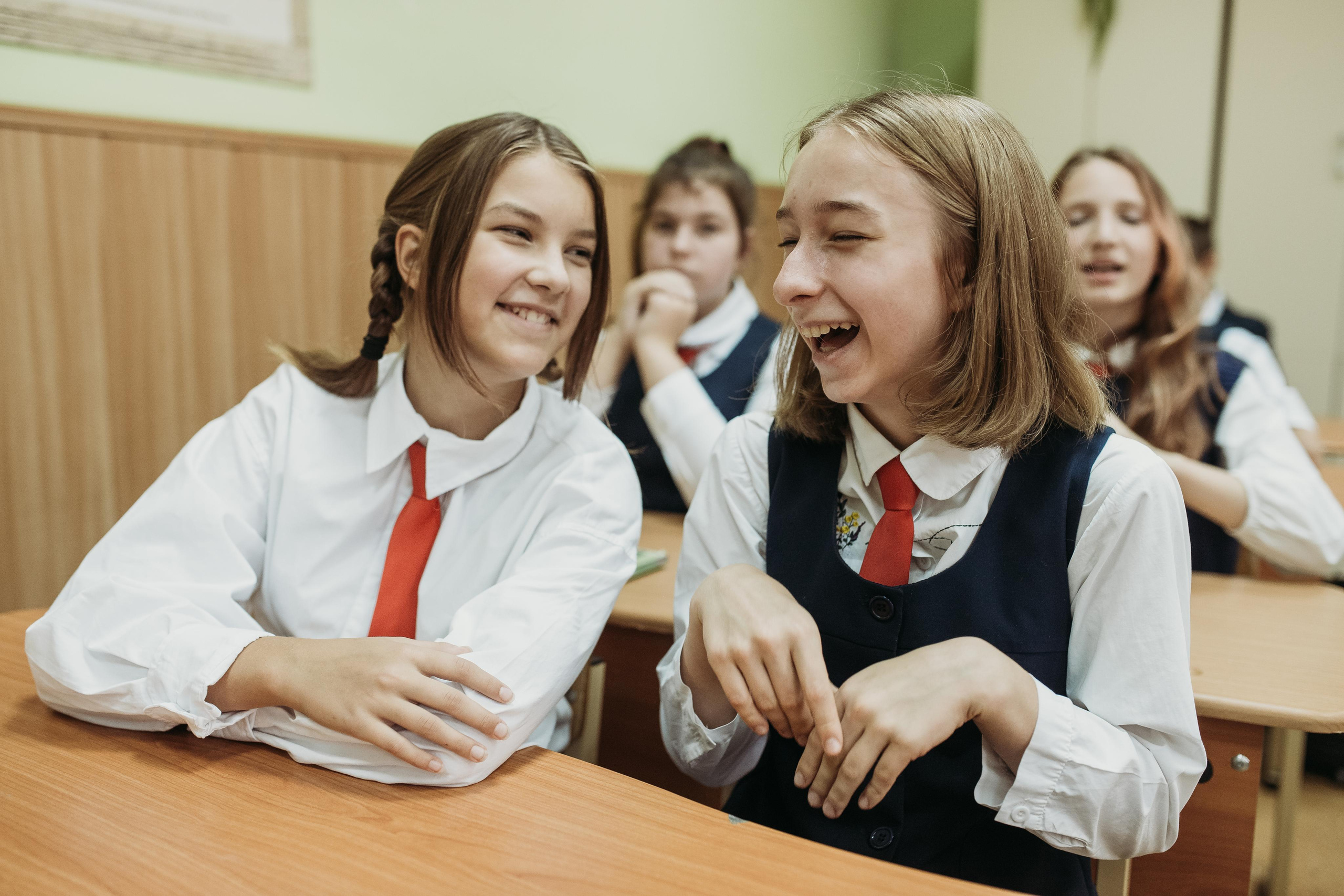 ТВЕРСКОЙ ЛИЦЕЙ 6 КЛАСС. МАРГАРИТА КУДРЯШОВА СВАДЕБНЫЙ И СЕМЕЙНЫЙ ФОТОГРАФ ТВЕРЬ МОСКВА