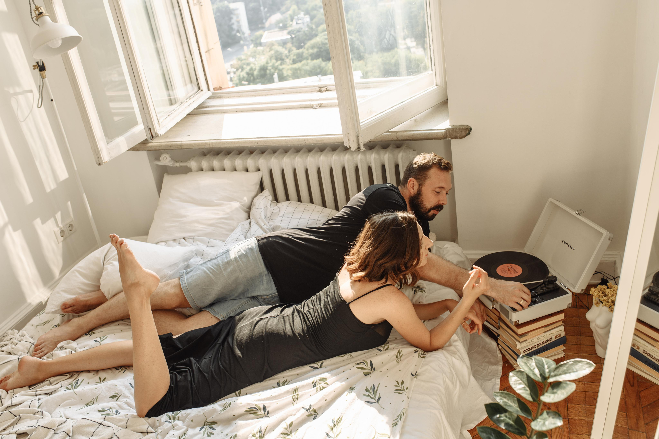 Ефим, Полина и малышка Зоя. МАРГАРИТА КУДРЯШОВА СВАДЕБНЫЙ И СЕМЕЙНЫЙ ФОТОГРАФ ТВЕРЬ МОСКВА