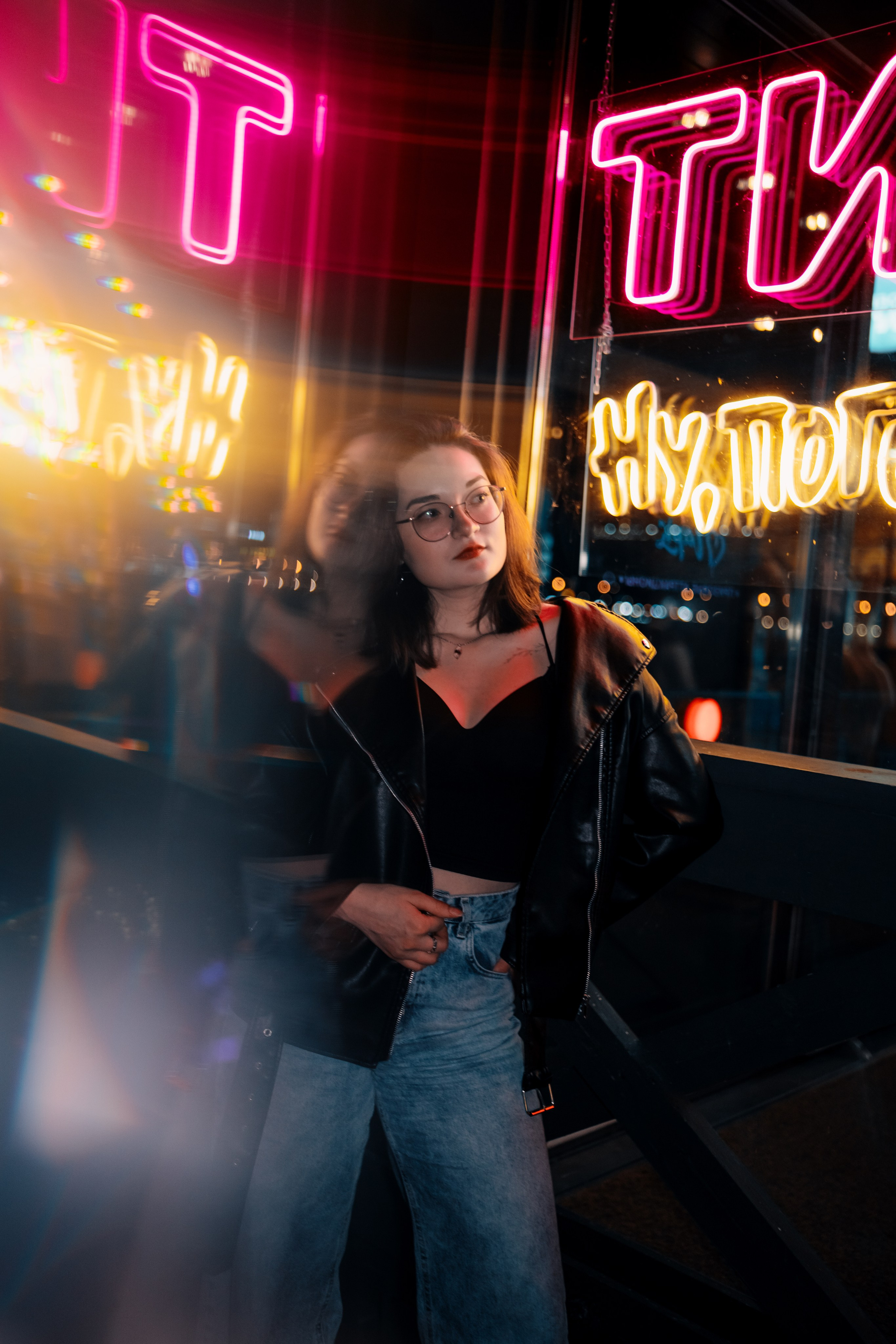 Юля | Палитра неоновых огней. Felixtones