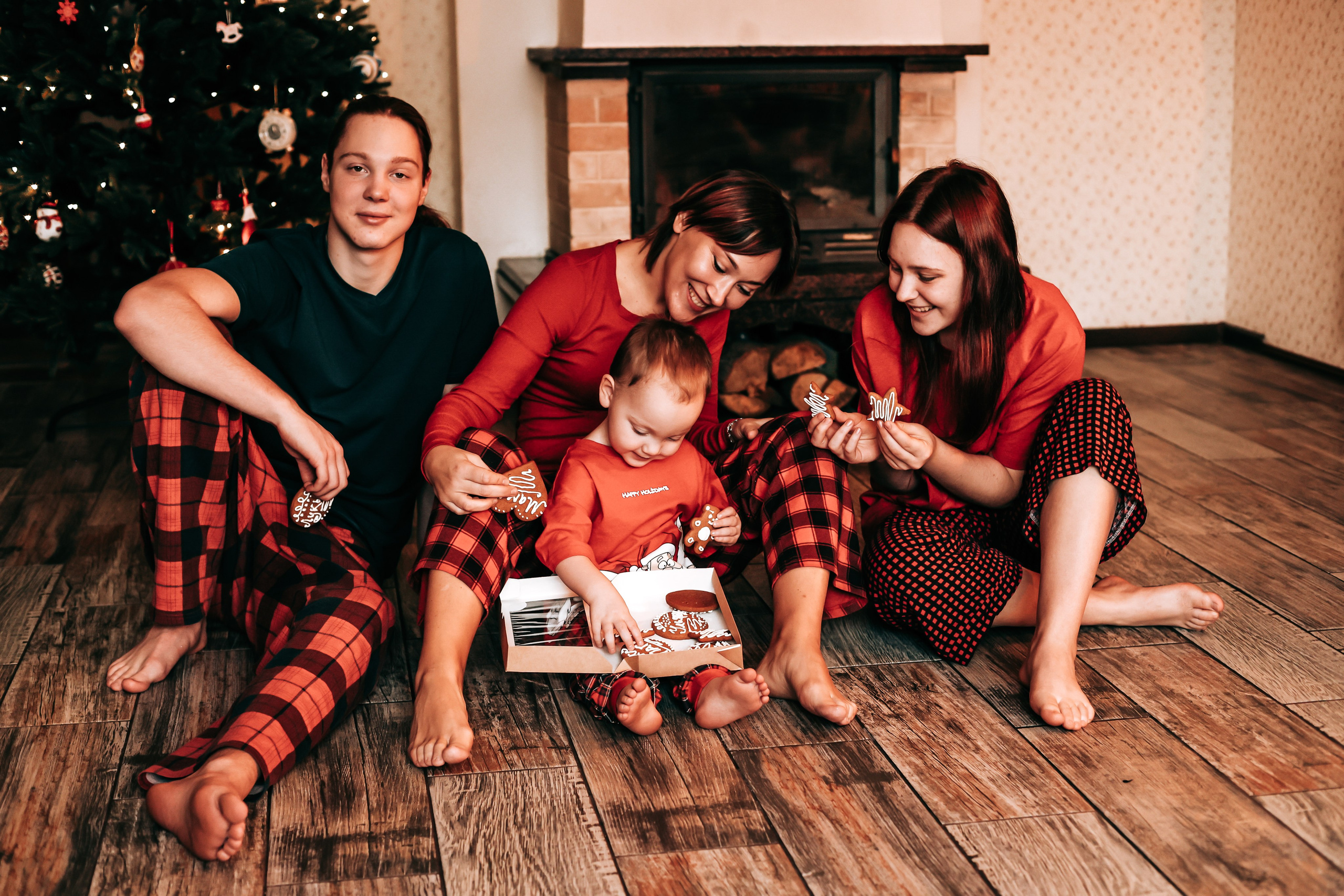 Семейная домашняя фотосъёмка. Детский и семейный фотограф в Санкт-Петербурге Татьяна Панова