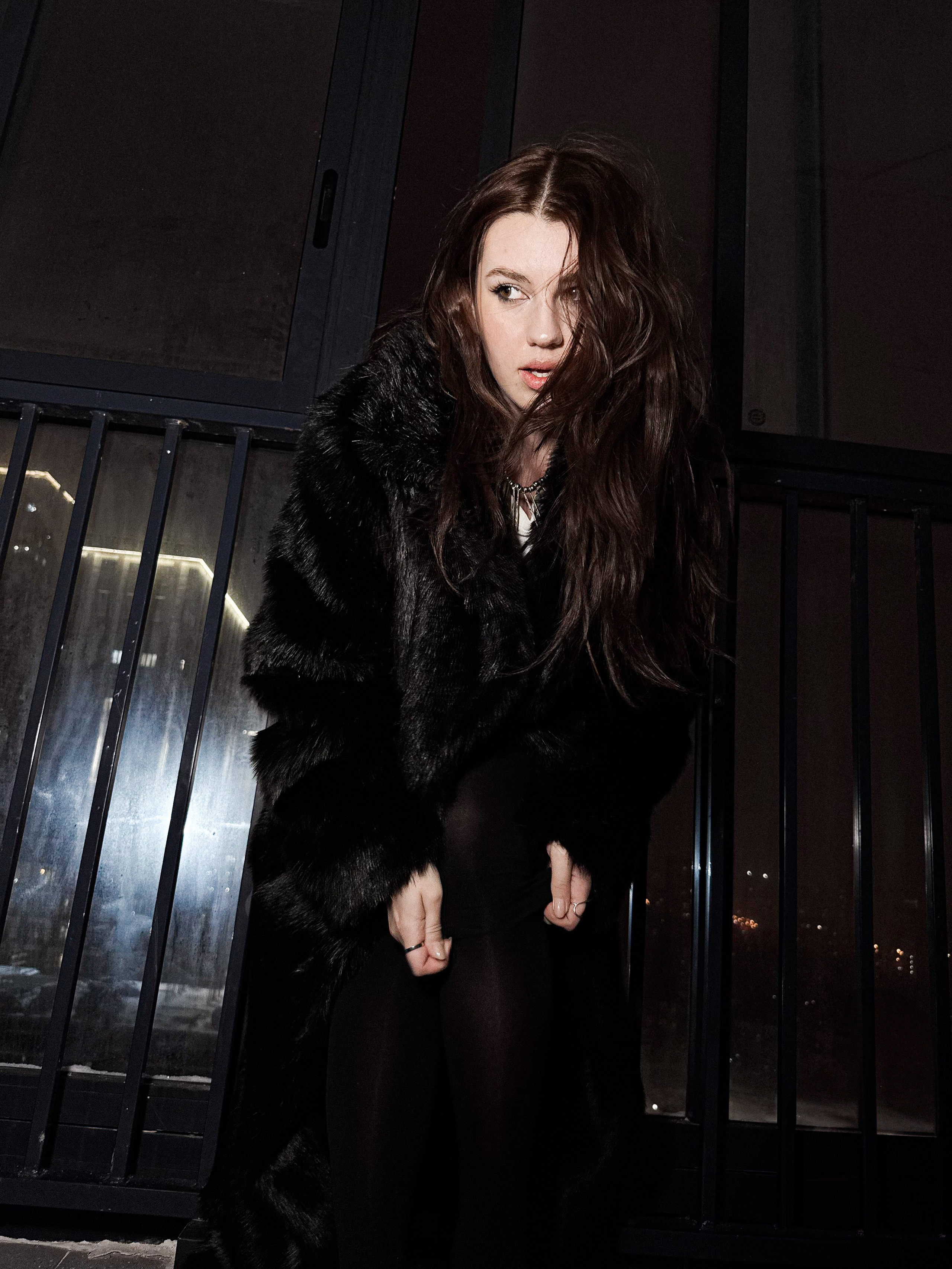 Home alone. Xstazia — музыкальные обложки, арт-дирекшн, режиссура и креативное продюссирование