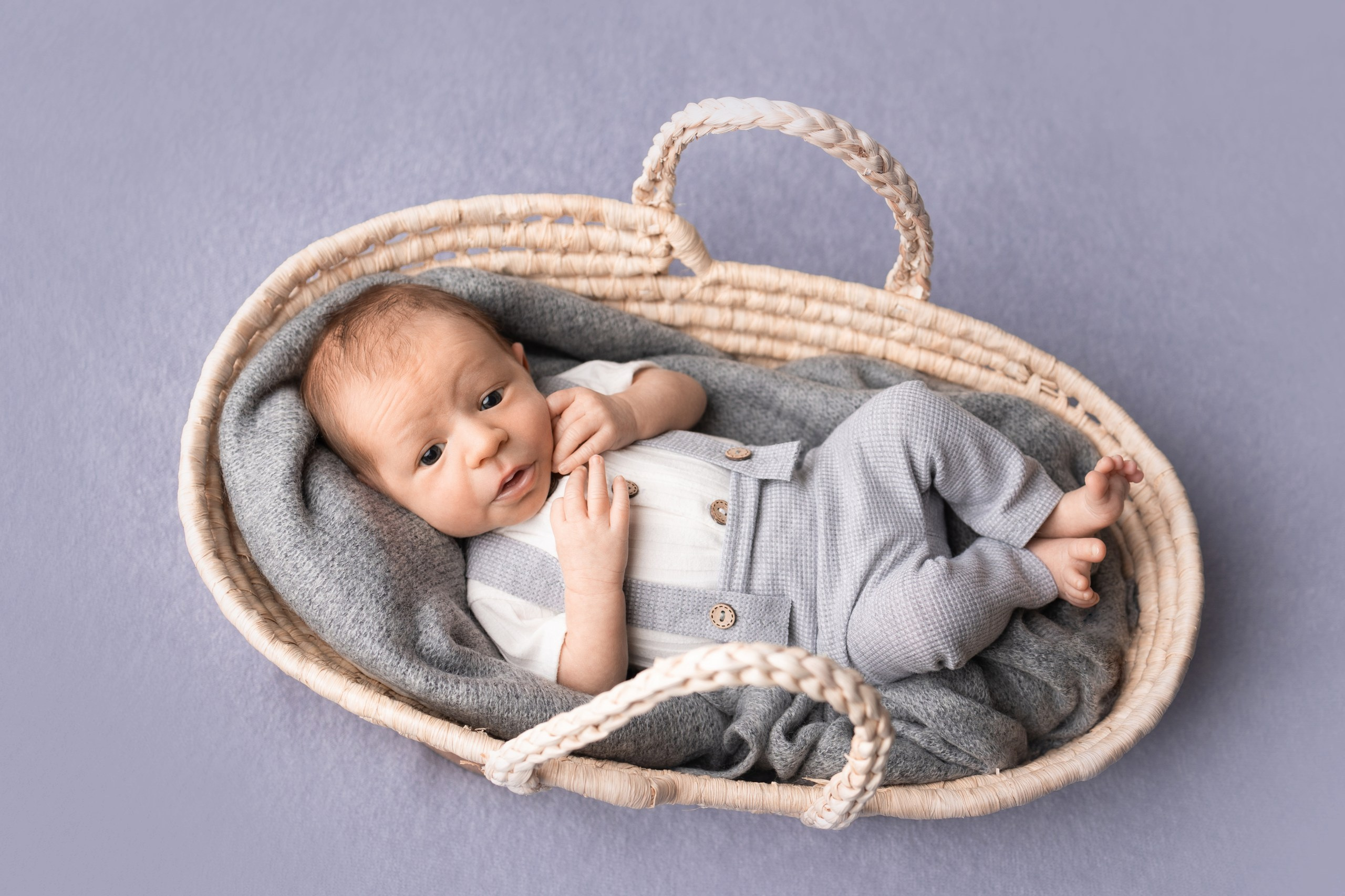 Портфолио Новорожденные - Фотограф новорожденных: искусство запечатлен. Фотограф новорожденных: волшебные моменты первых дней жизни