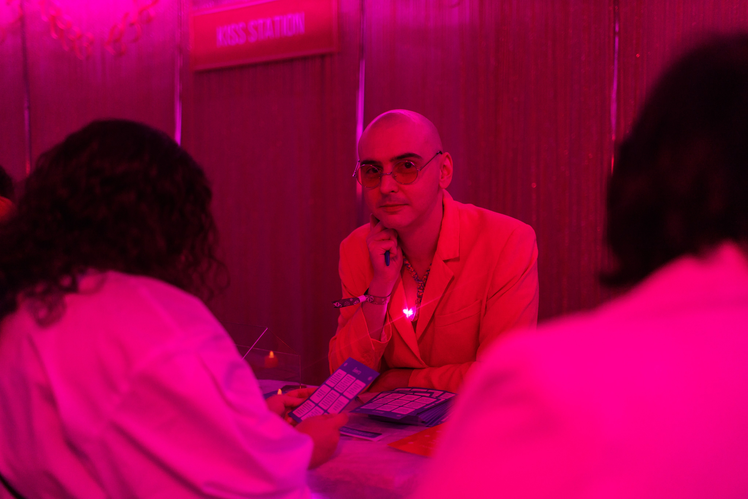 Поцелуйный бар. Фотограф в Москве Десятова Ксения