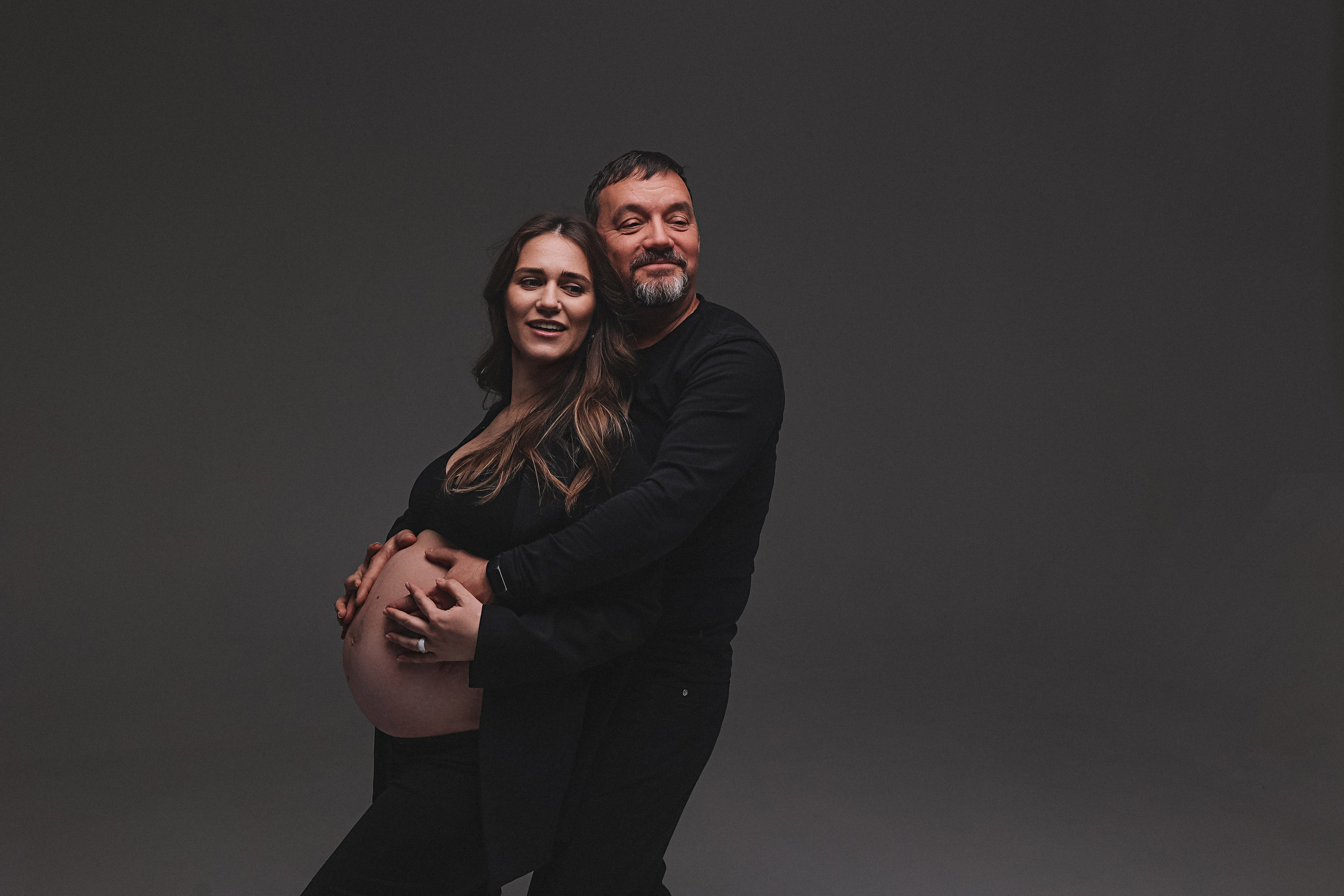 10/11 беременность. Семейный фотограф Тюмень, фотограф на роды Салмина Мария