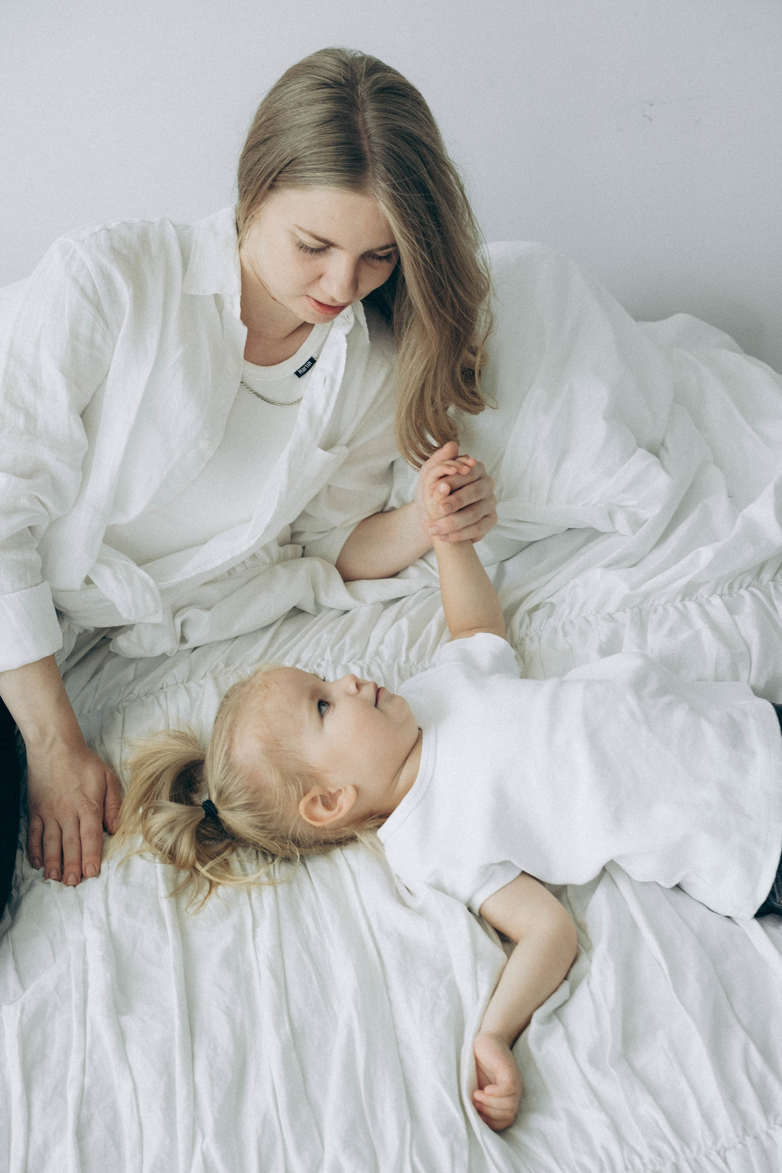 Мама и дочка в студии. Семейный фотограф в Екатеринбурге Падерина Таня