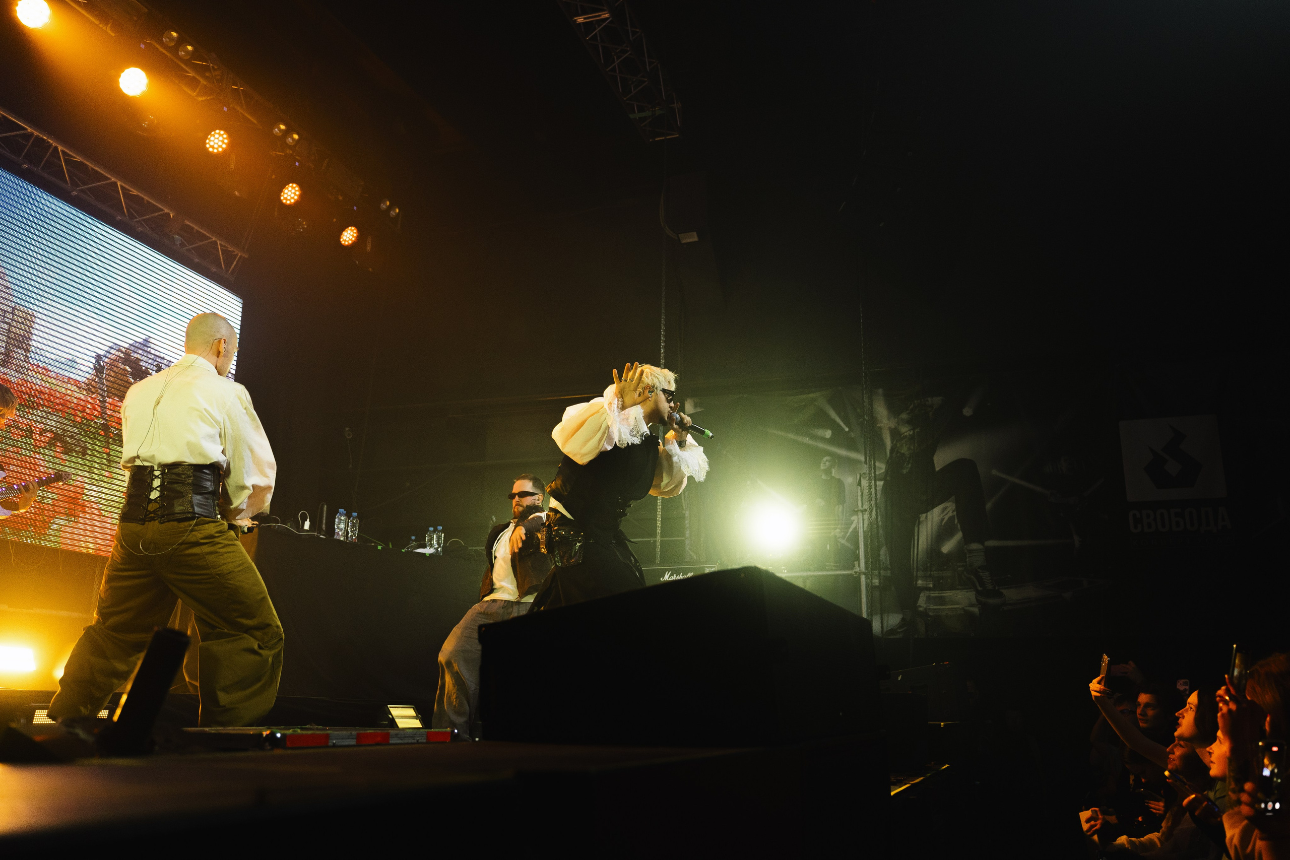 SQWOZ BAB. Концертный фотограф в Перми, Москве и Екатеринбурге Максим Шибаков