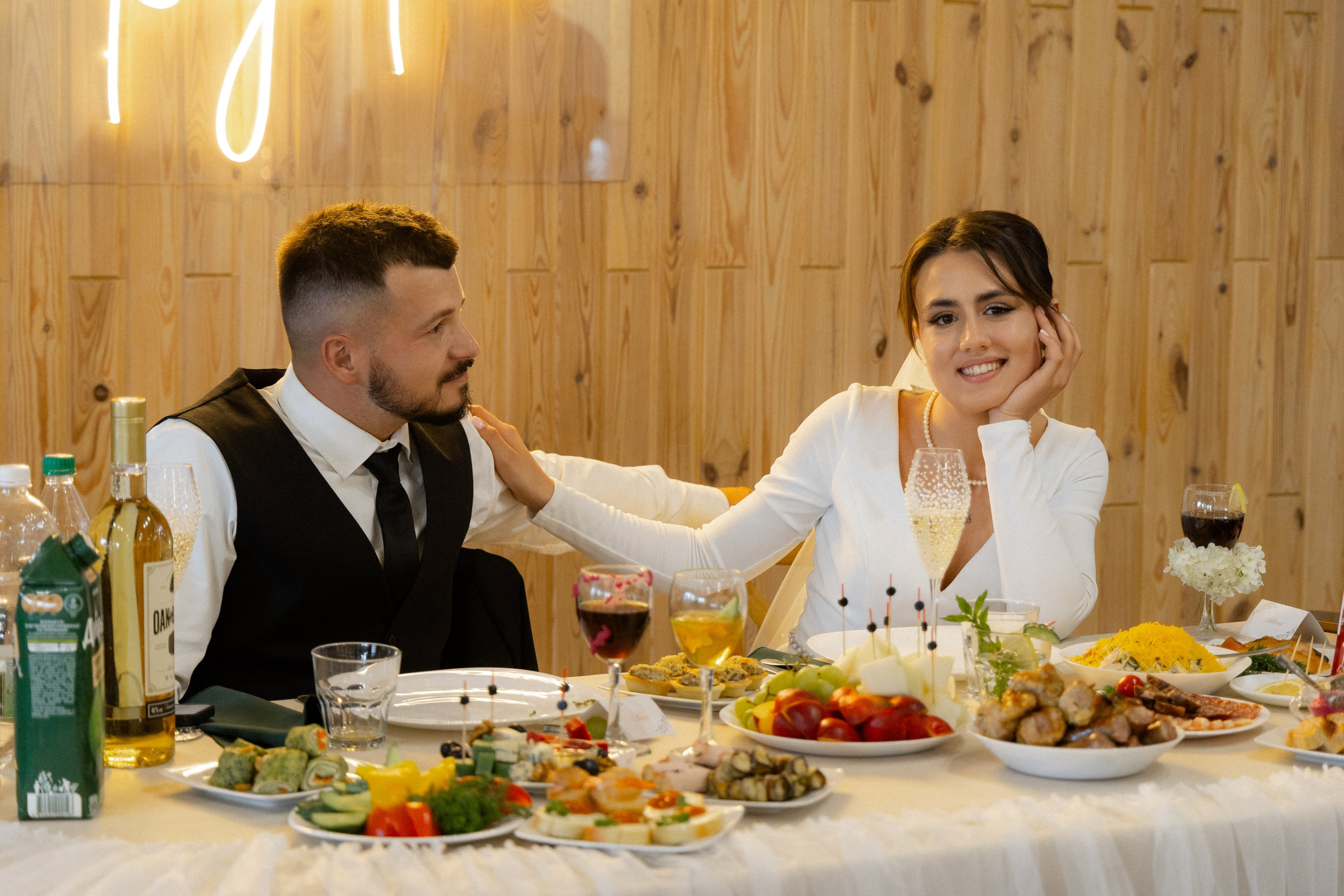 Свадебная фотосессия в агроусадьбе Лабодянка в Минске. Свадебный фотограф в Минске/Беларуси Сергей Спиридонов