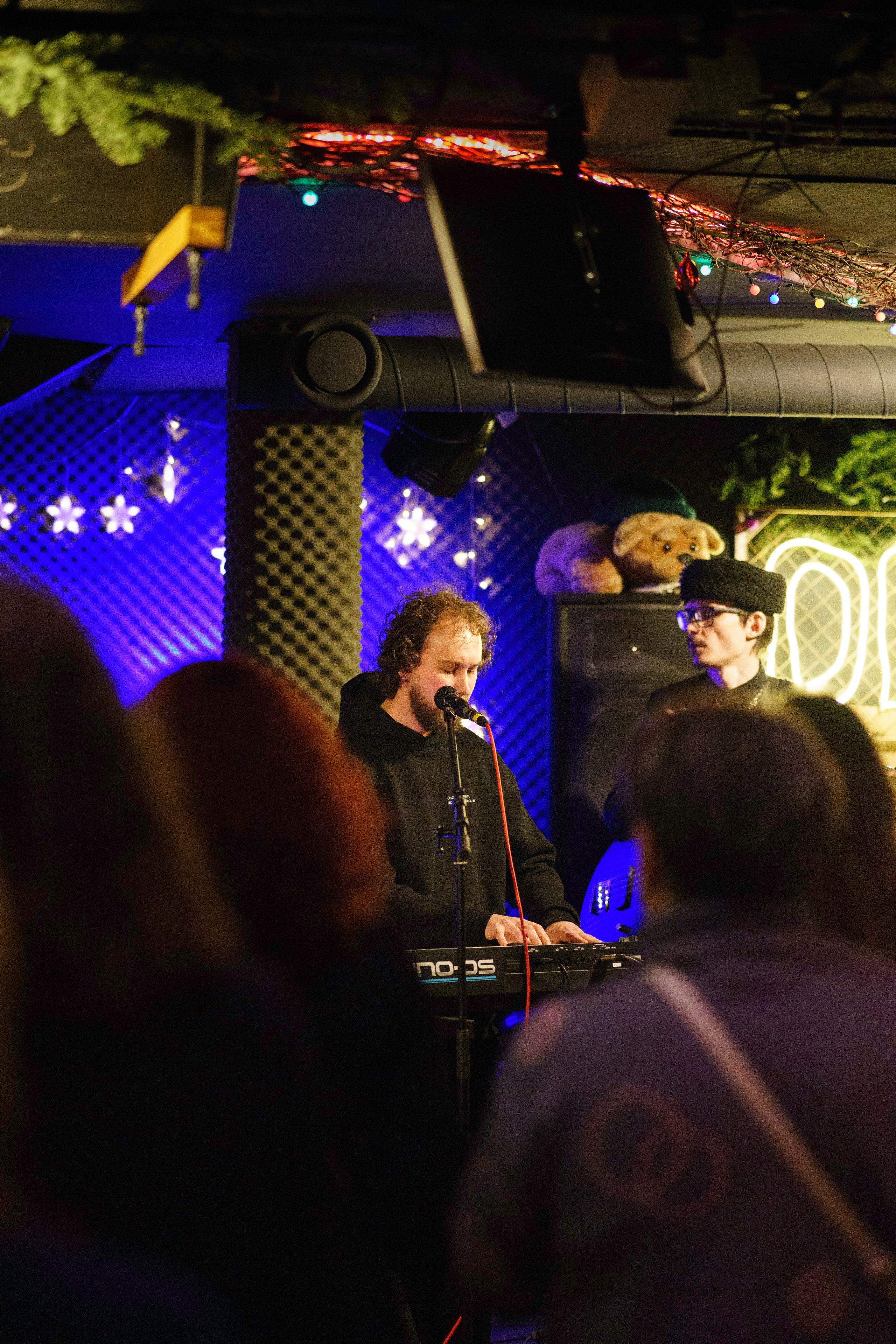 Концерт группы Тони Мак в баре Debaser. Фотограф в Санкт-Петербурге Ибрагимова Алина