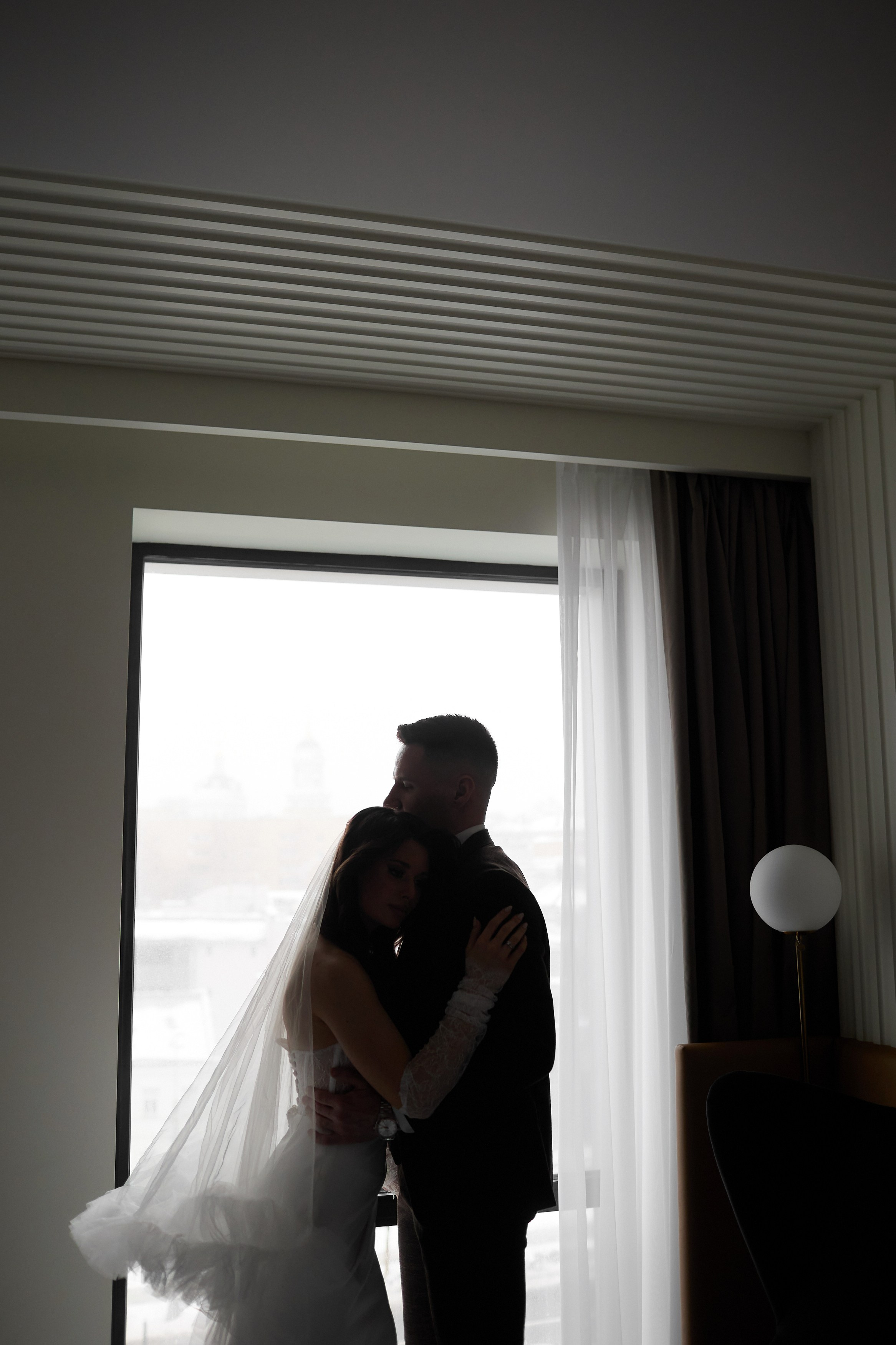 Кристина и Олег в отеле. Свадебный фотограф Москва Калуга