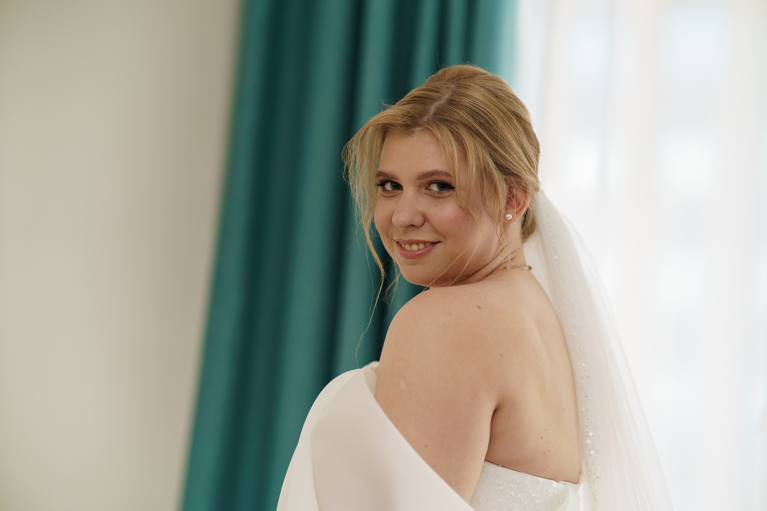 Альбом свадебная фотосъёмка, венчание, утро невесты, роспись, банкет. «Студия DRONAVT`s» — видеосъёмка и фотография г. Москва