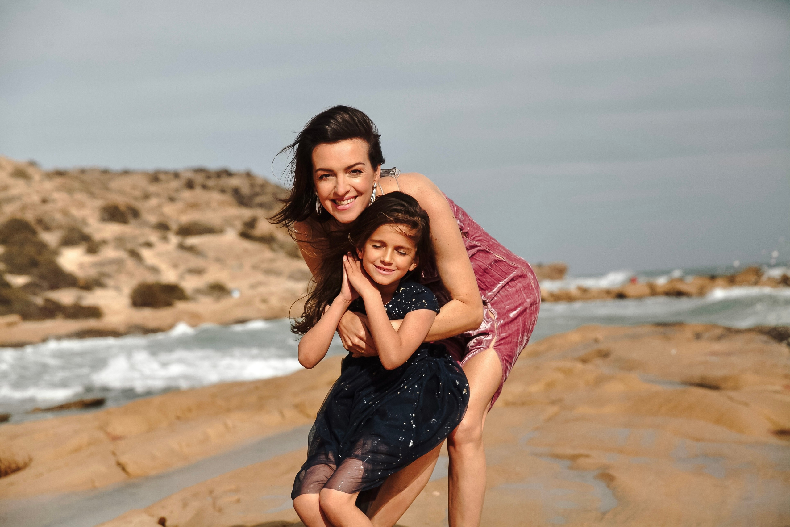 Olesja with daughter. ANNA KUDRINA PHOTOGRAPHY Russia
