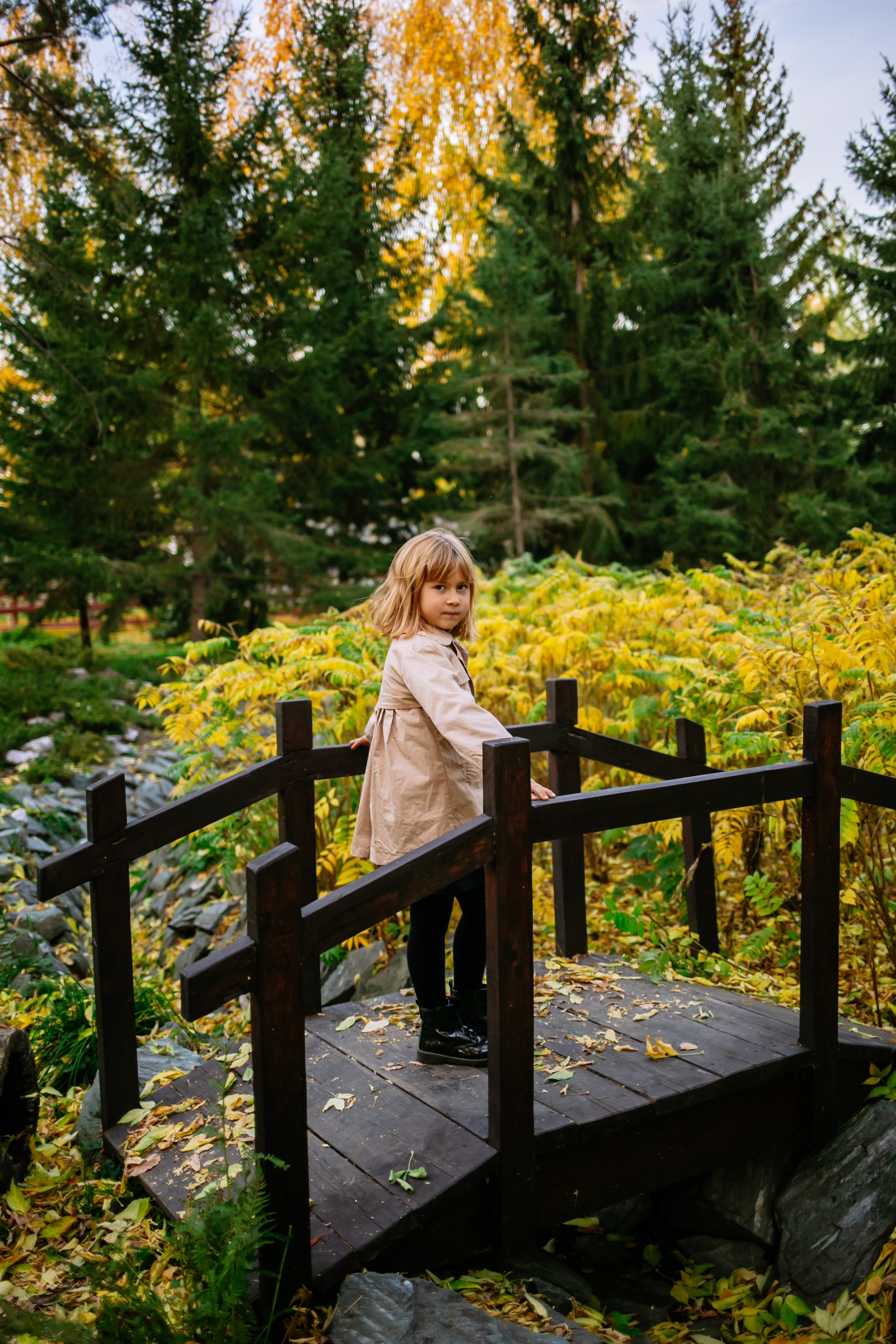 Юля, Анюта, Есения