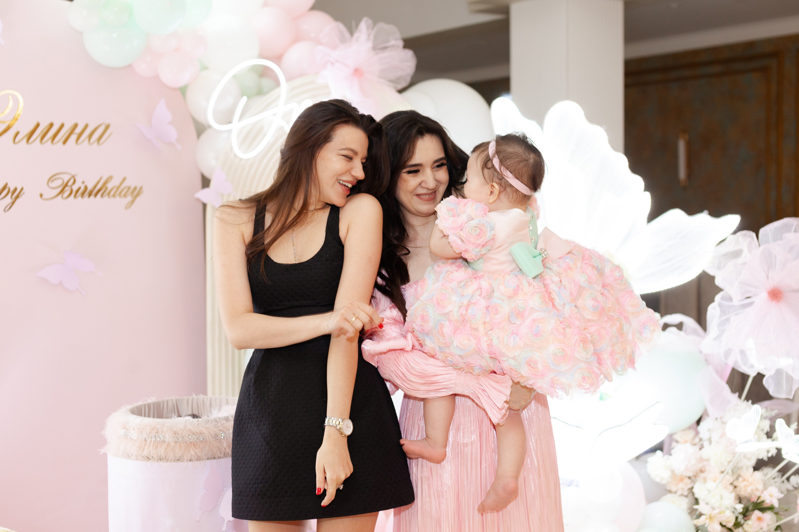 Годик Элине. Фотограф Ростов-на-Дону Свадебный Фотограф в Ростове Ксения Орлова