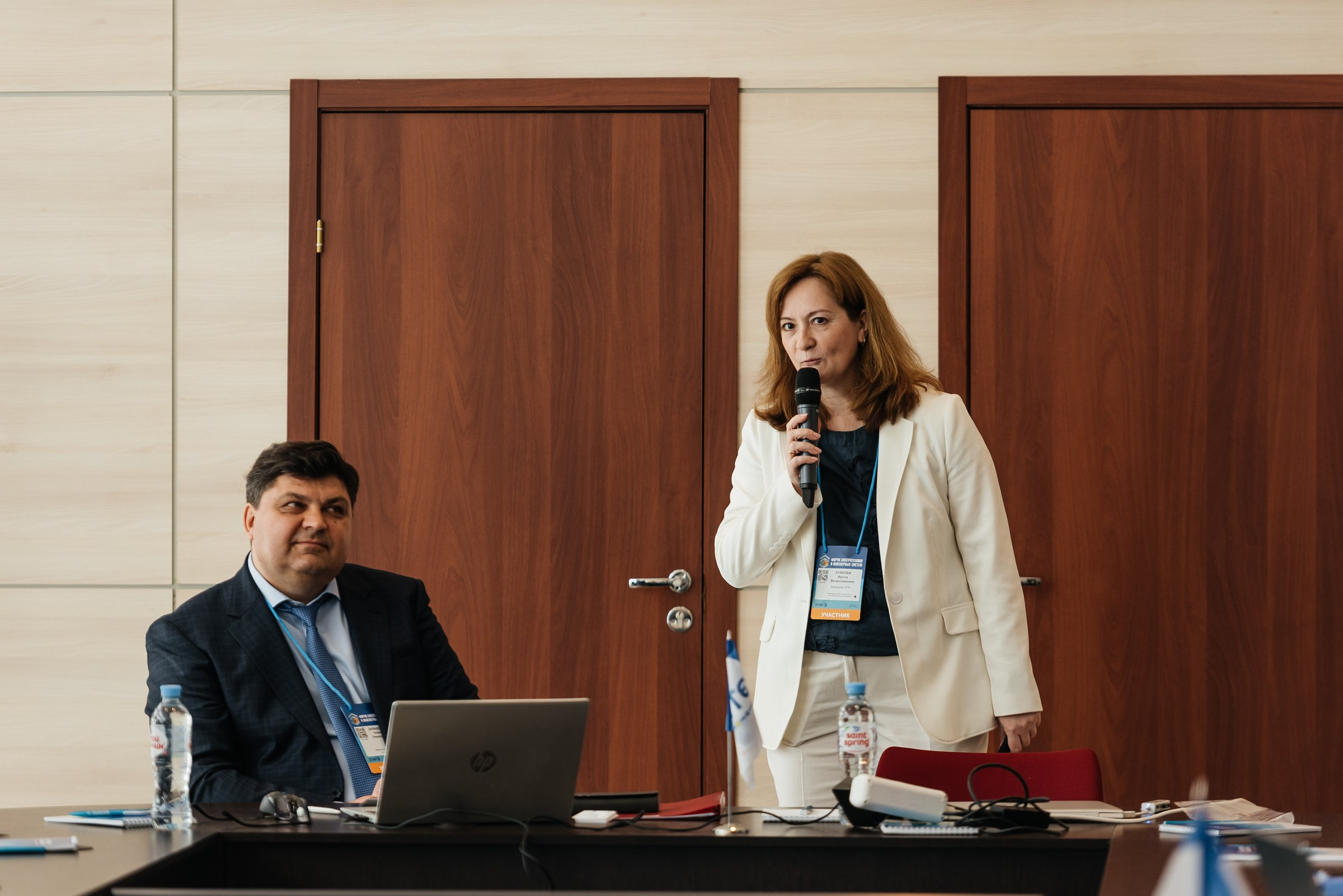 Репортажная съёмка на форуме ЭТМ. Свадебный фотограф в Санкт-Петербурге Венера Ахметова