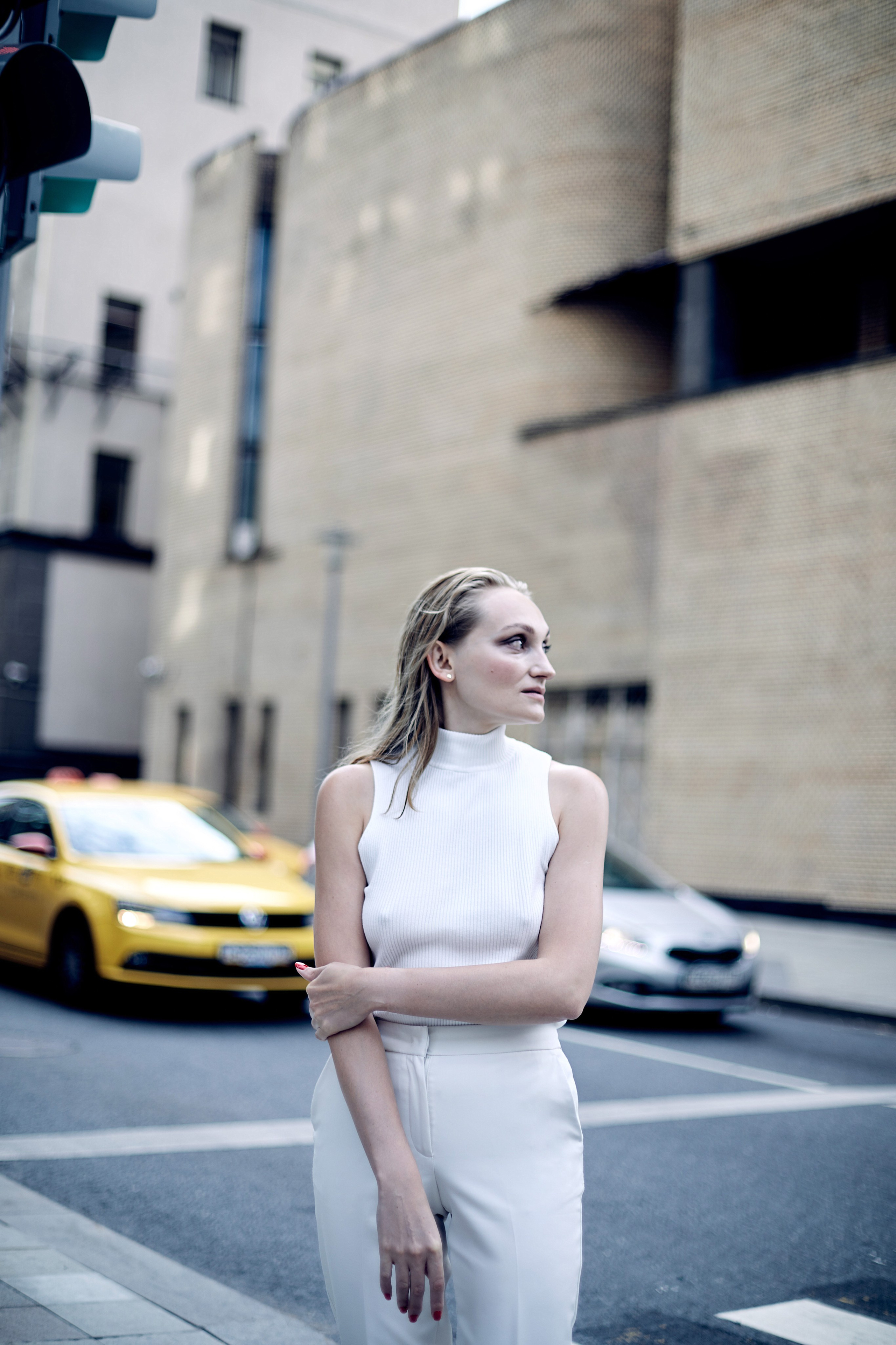 KSENIA. Yulia Otroschenko