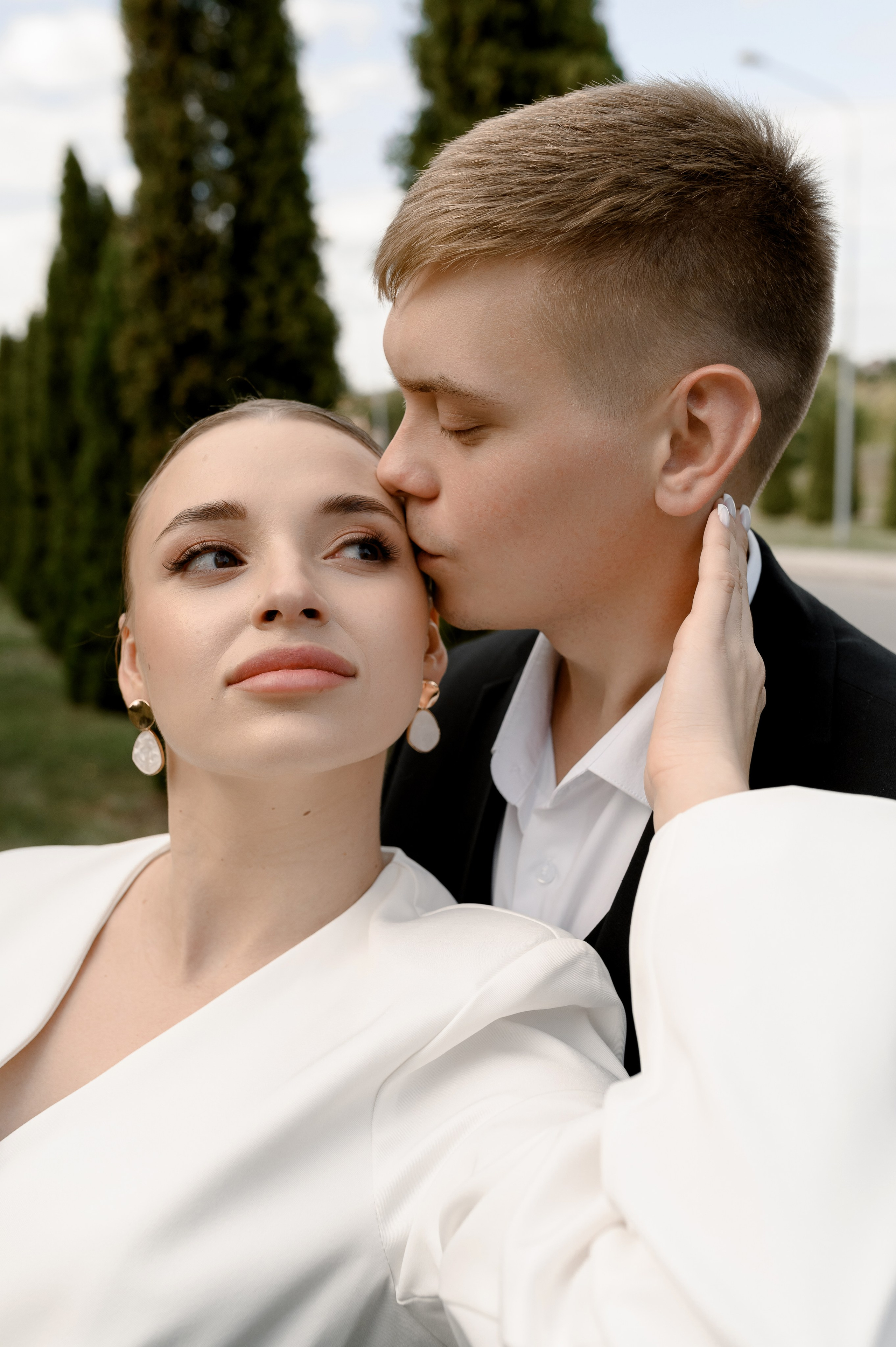 Иван & Виктория. Твой личный проводник к красивым фотографиям в Старом Осколе