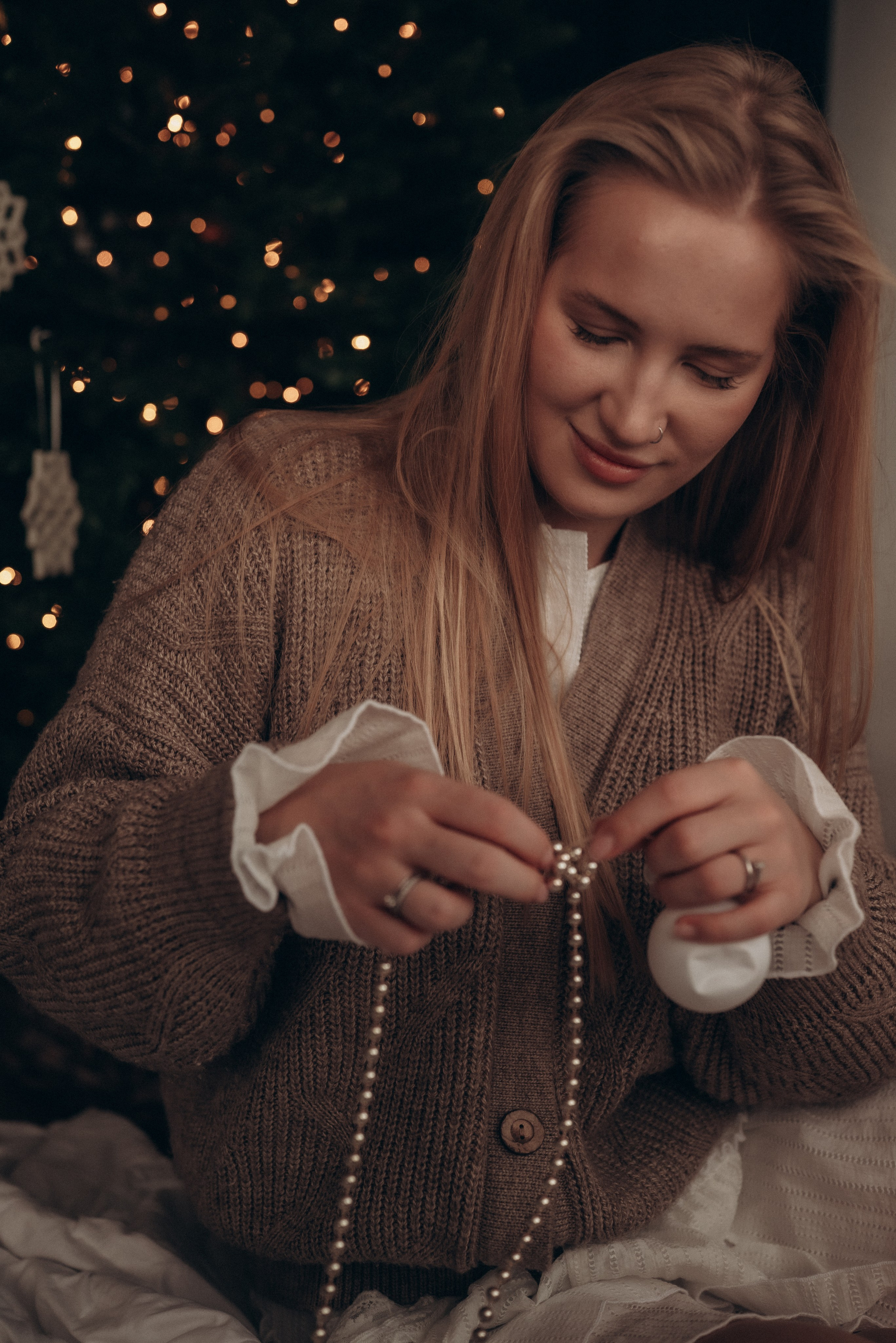 Ксения и Есения. Новогодняя. Семейный фотограф в Москве Дарья Пузикова