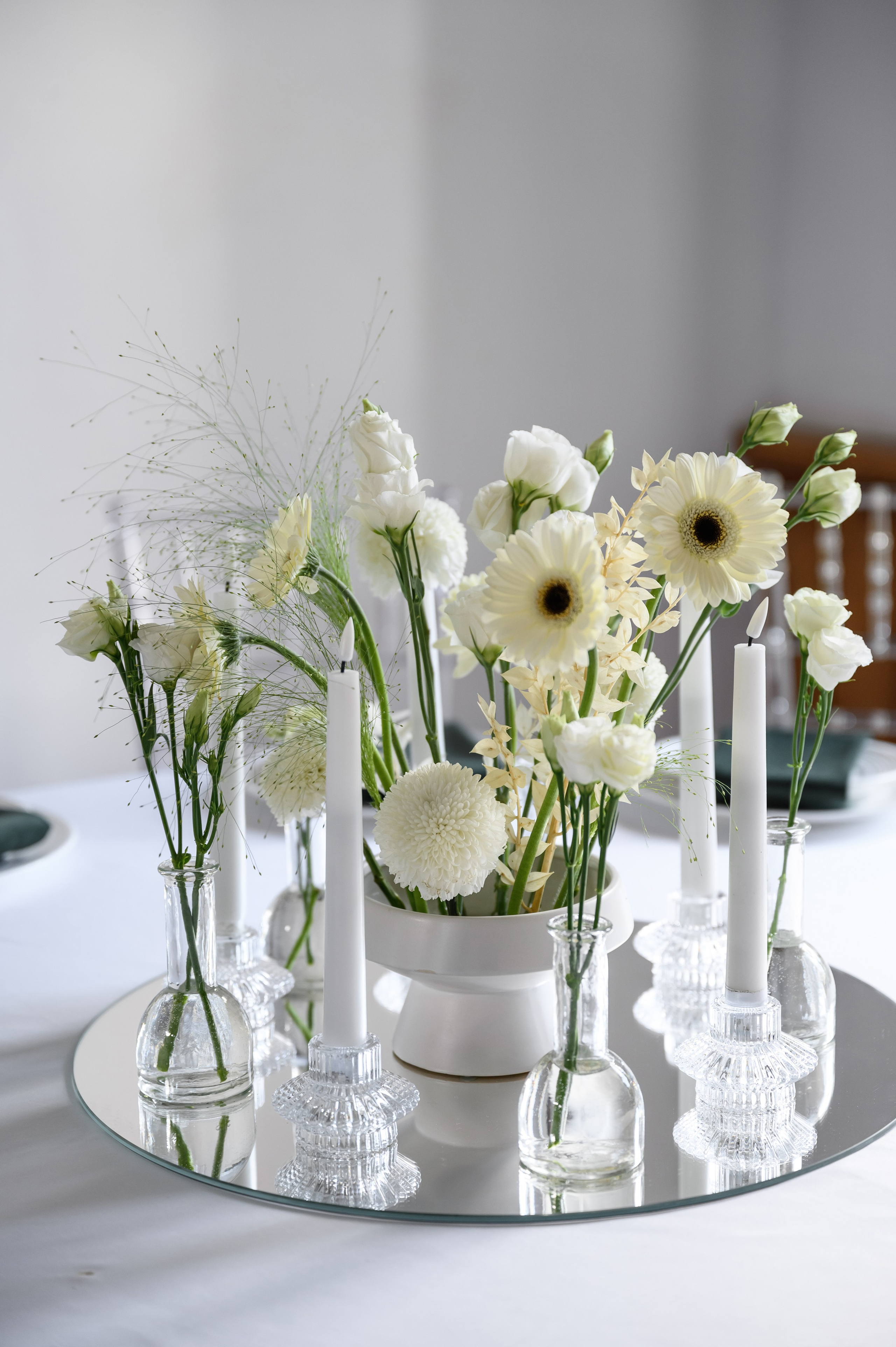 Свадебная фотосессия Банкетный зал Замок Монсоро. Свадебный фотограф Москва Юрий Кульман