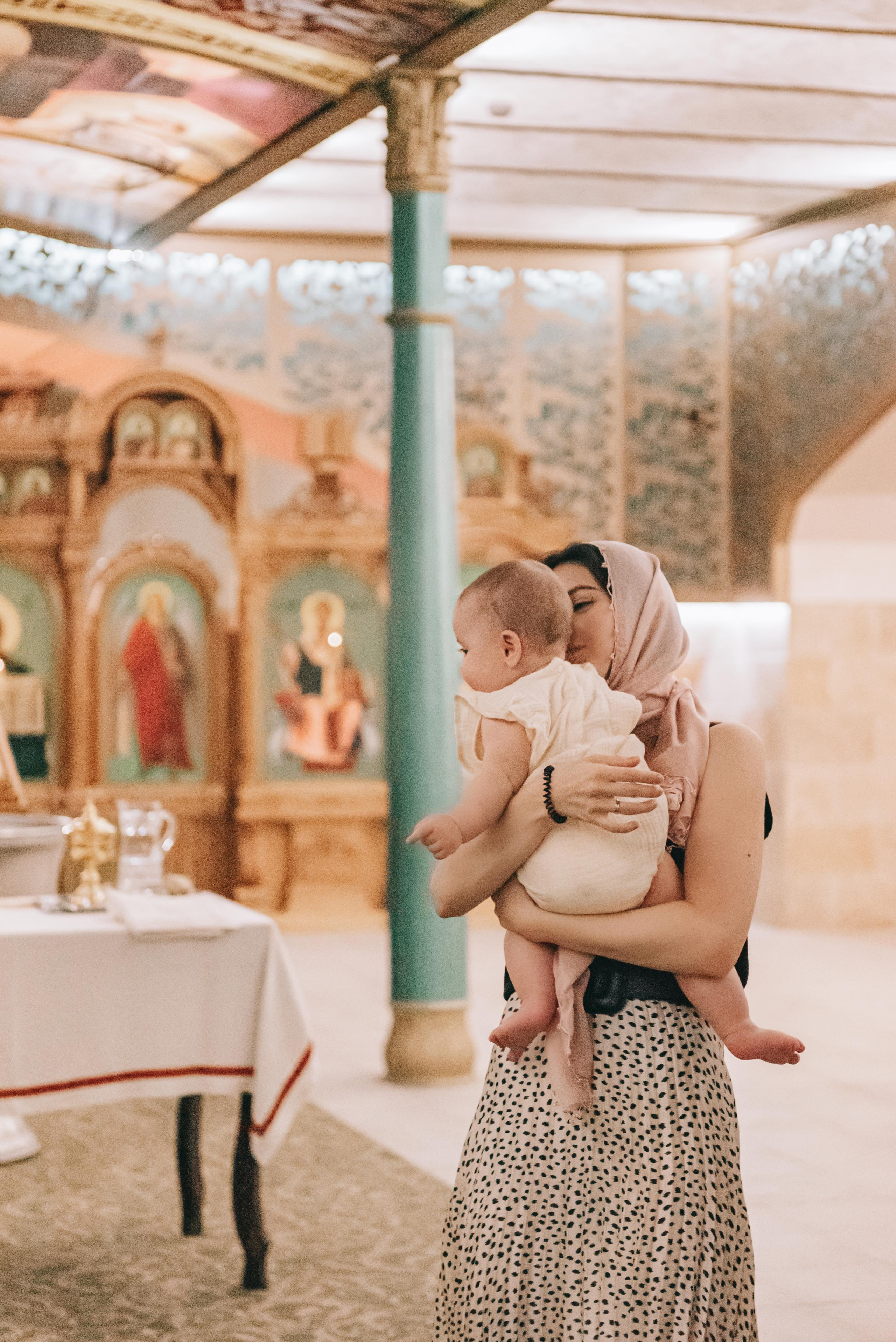 Крещение Василисы. Фотограф в Краснодаре Зеленкина Дарья