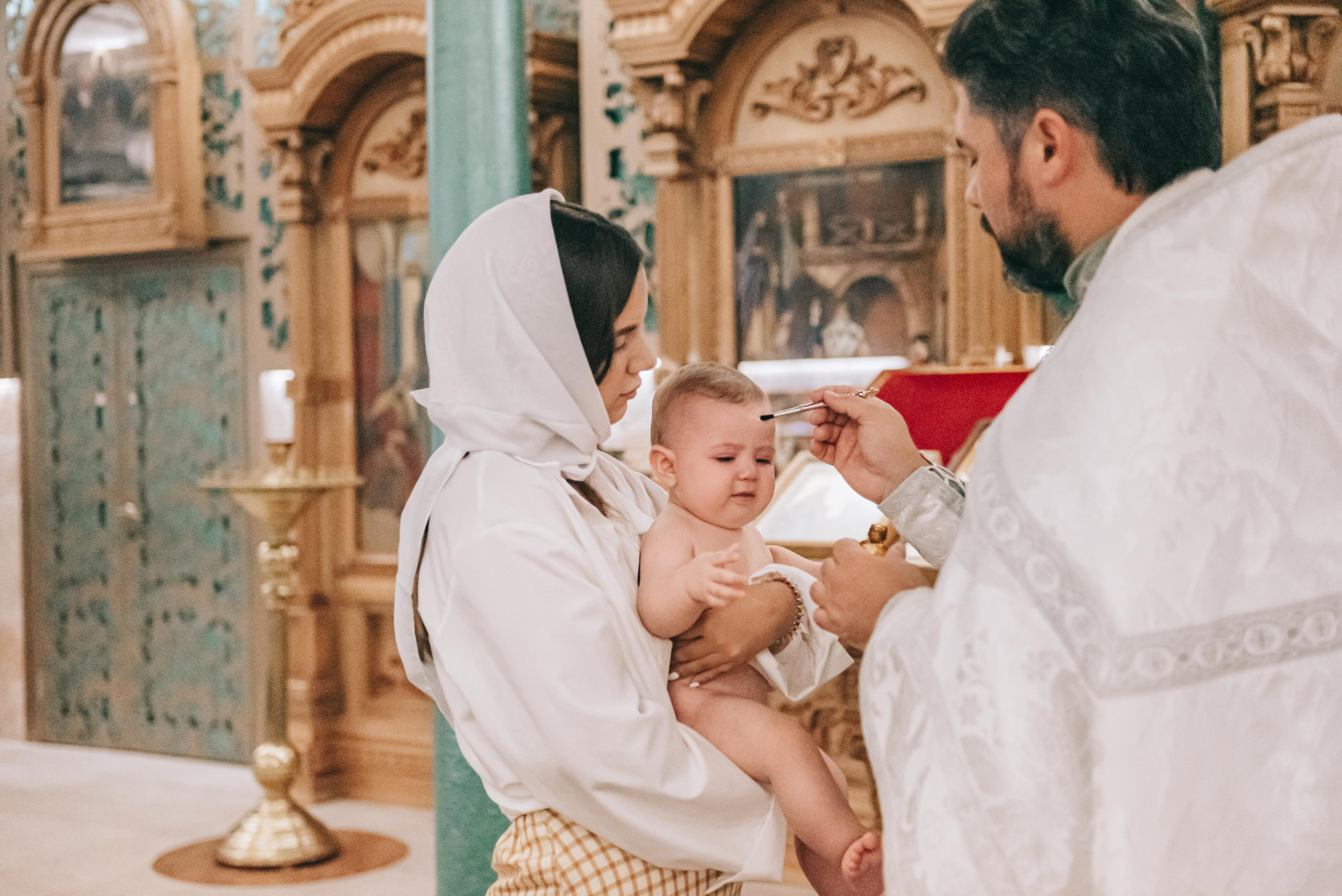 Крещение Василисы. Фотограф в Краснодаре Зеленкина Дарья