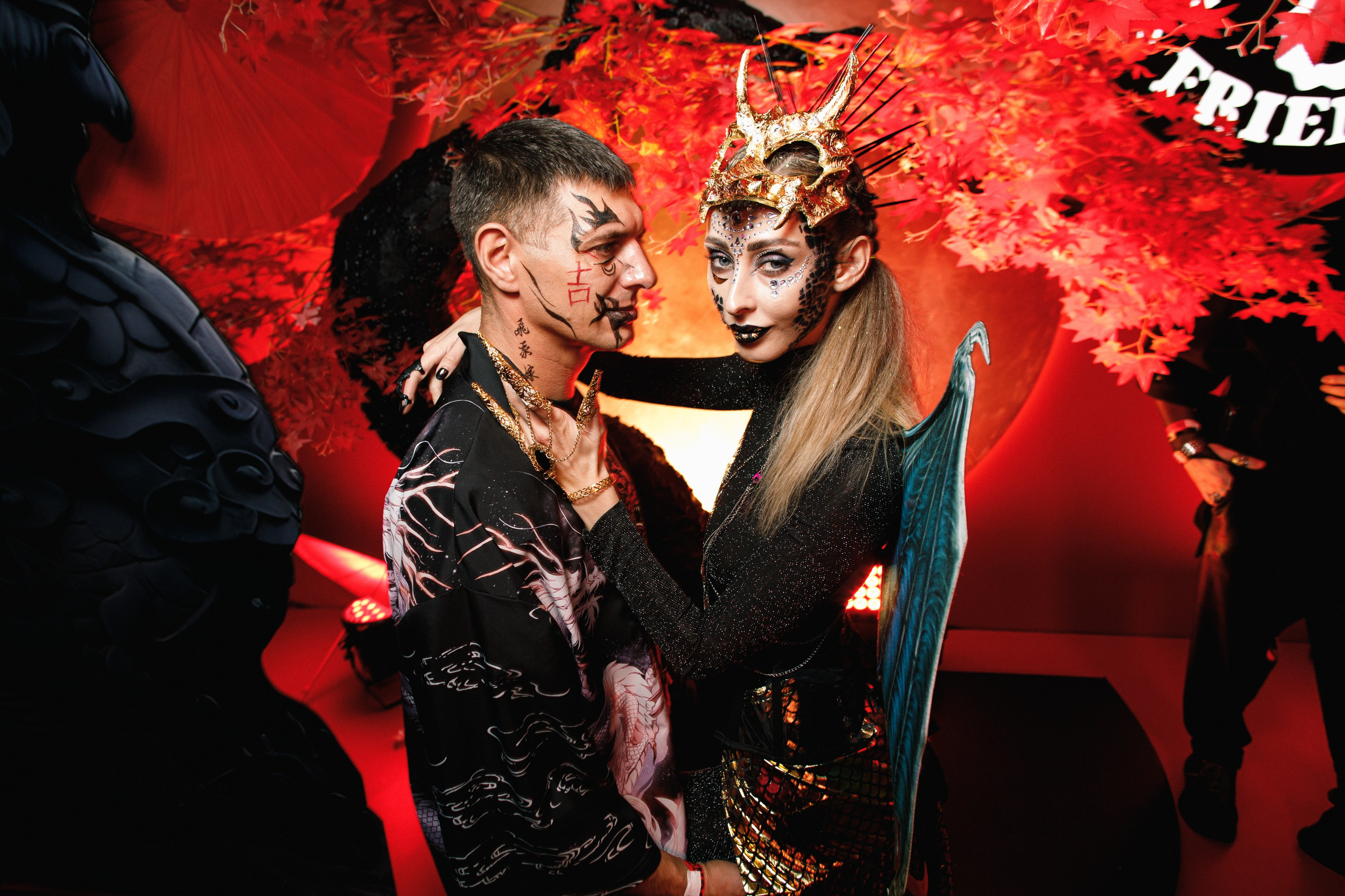 ILLEGAL FRIENDS | ASIA. СВОИ. ФОТООТЧЕТЫ-СОБЫТИЯ-МЕСТА