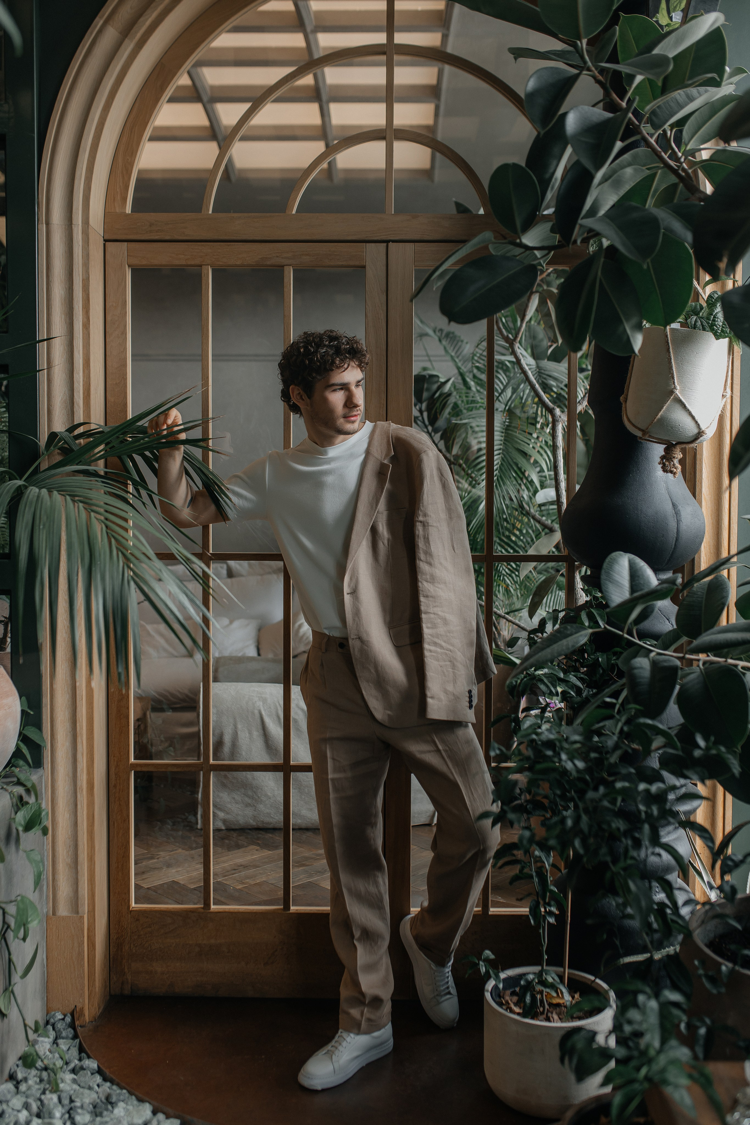 Свадебная история в оранжерее