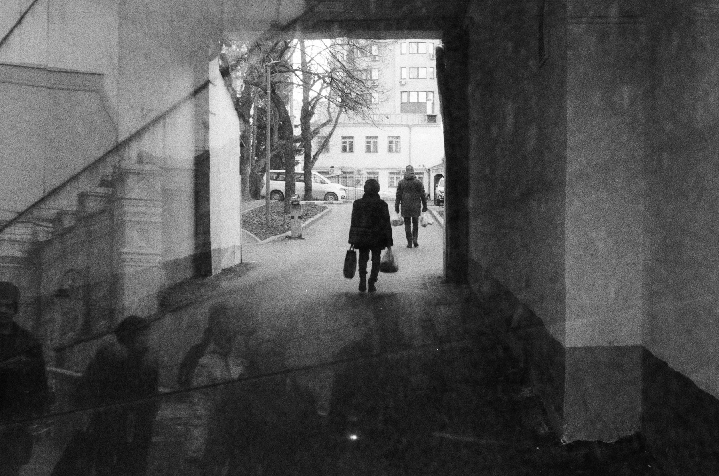 УХОДЯ, ГАСИТЕ СВЕТ. SUVDO