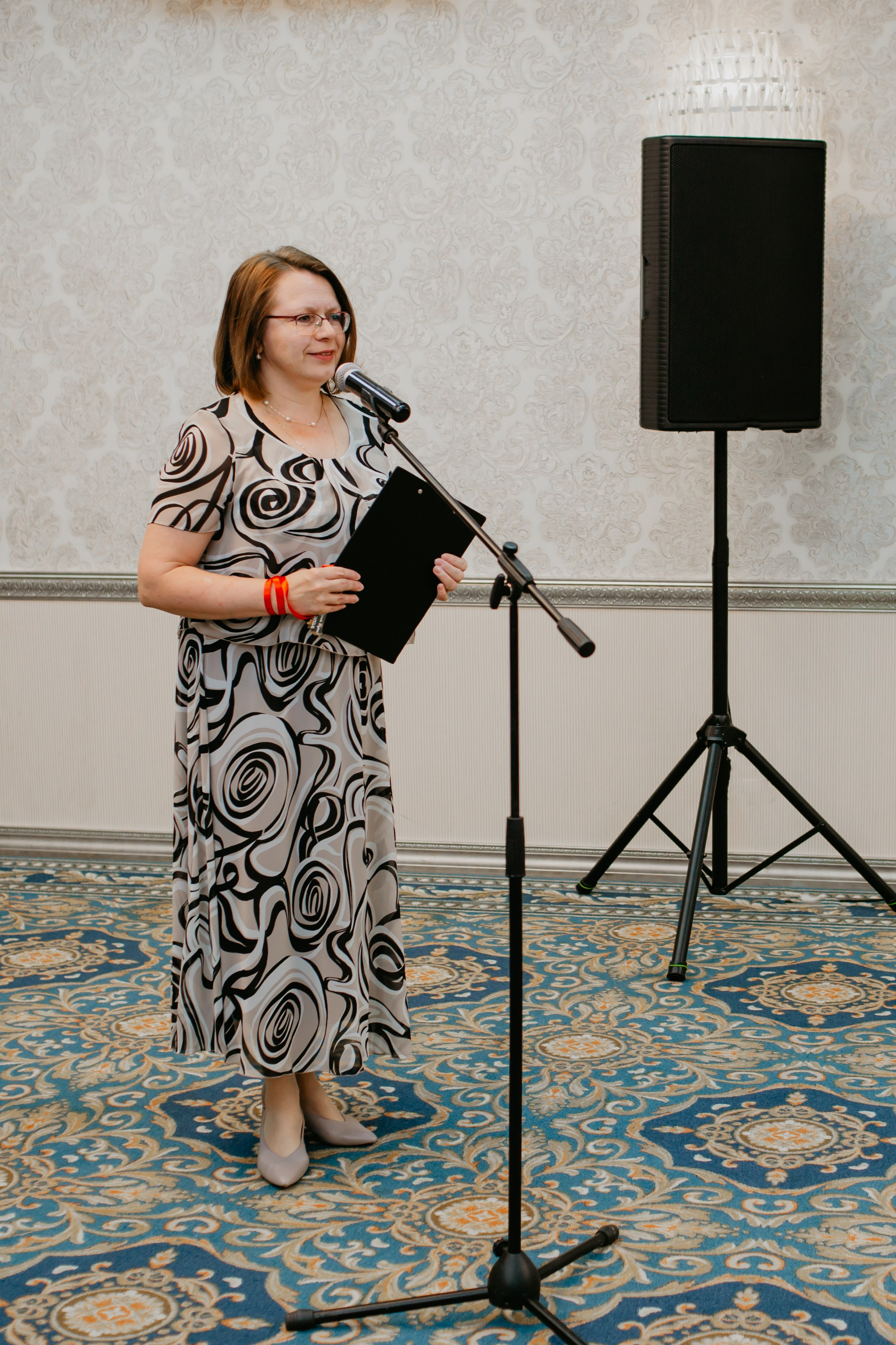 Выпускной. 11 лицей. Фотограф в Челябинске Ополихина Анна