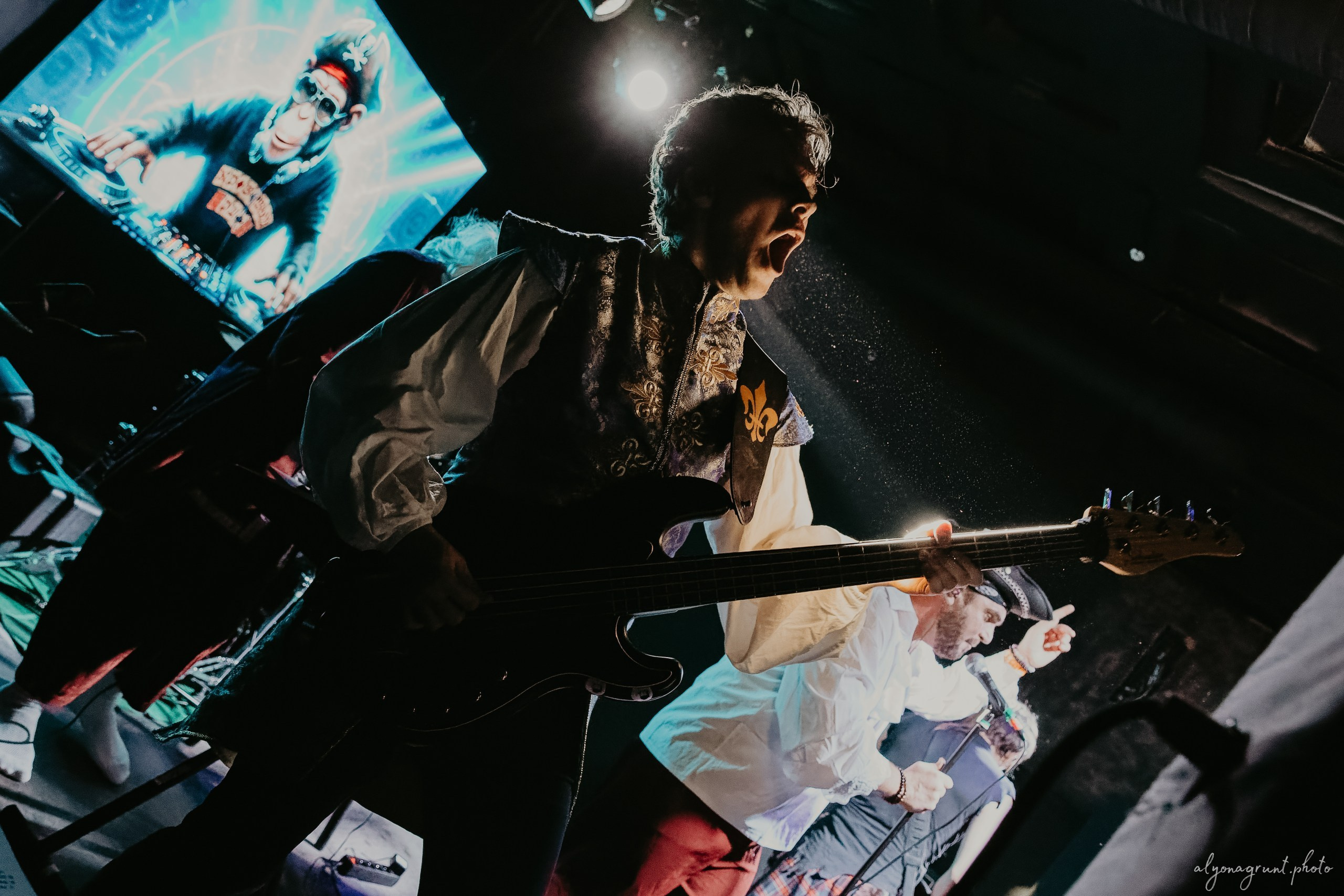 Кровавый риф, фоторепортаж, СПб, Nexus Event Space, 28.11.2025. Алена Адрианова: фотограф в Санкт-Петербурге