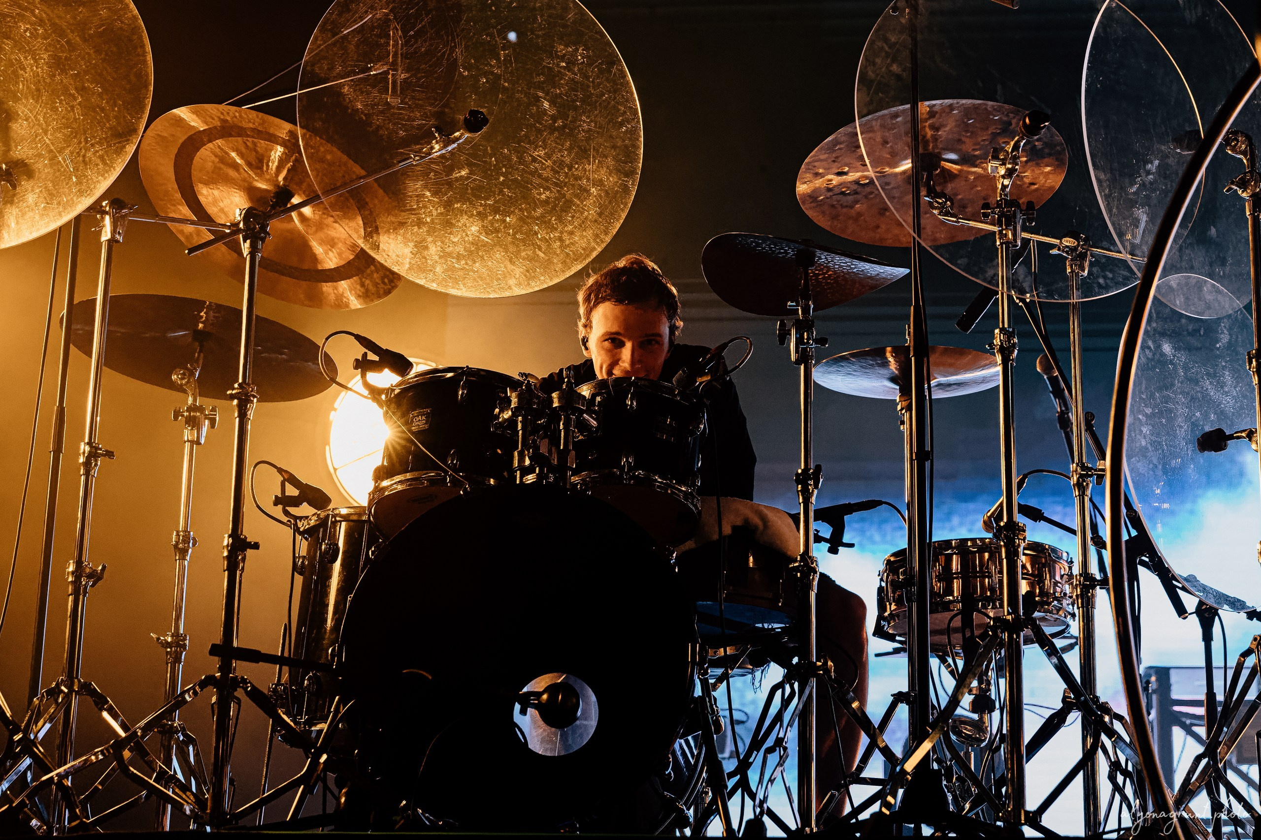 Ваня Дмитриенко, фоторепортаж СПб, A2, 23.10.2025. Алена Адрианова: фотограф в Санкт-Петербурге