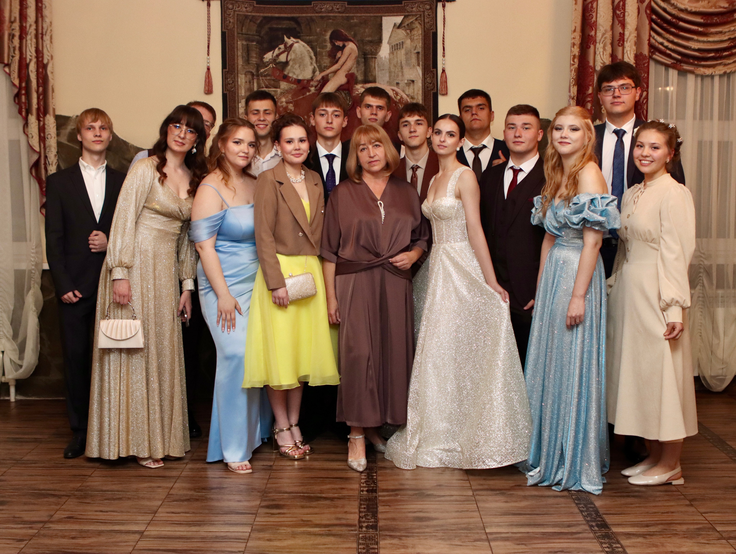 Школьный выпускной. Фотограф в Курске Смирнов Евгений